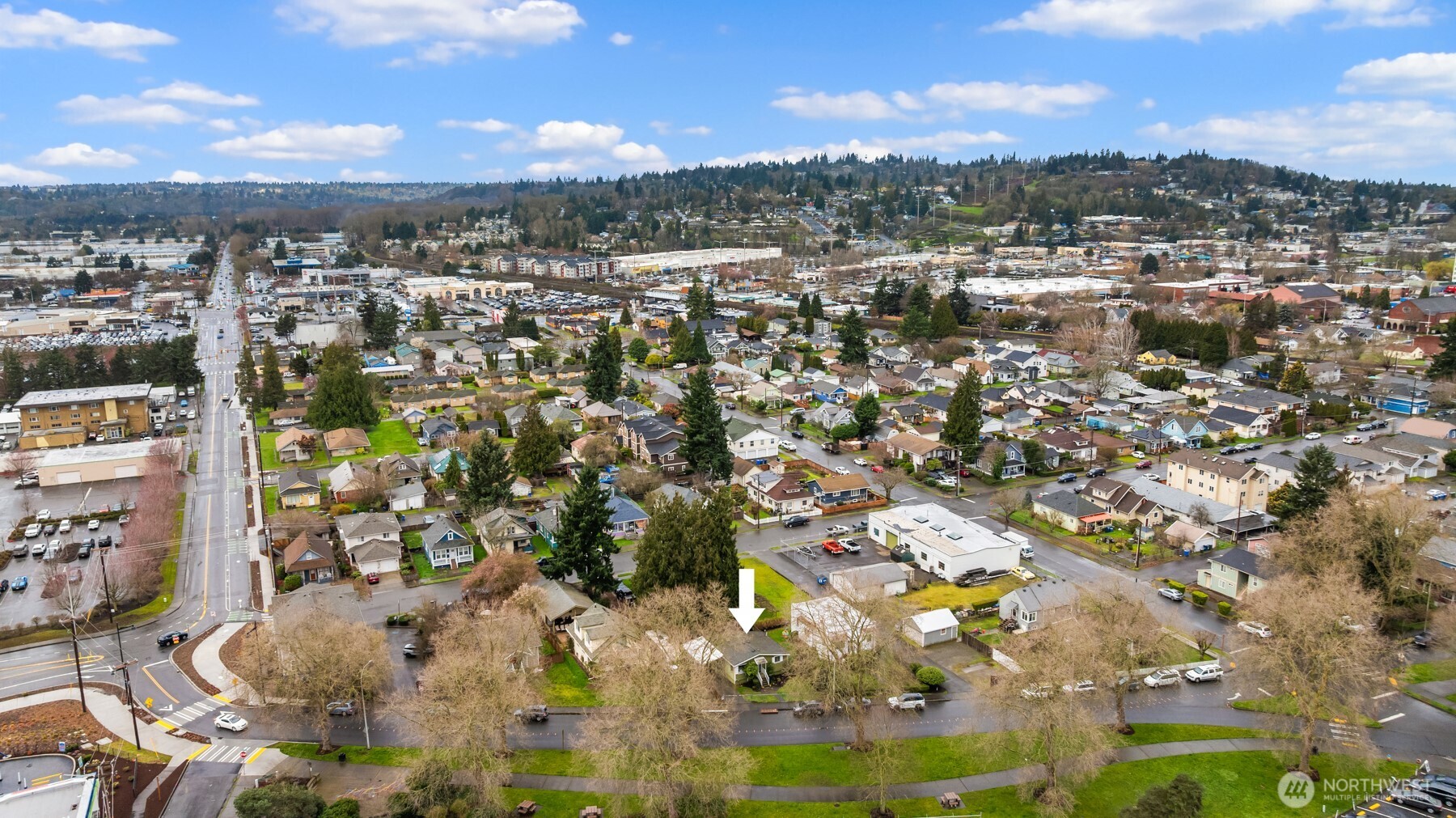 619 Burnett Avenue S