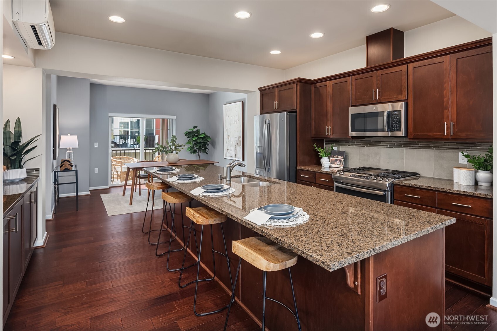 3250 SW Graham Street Unit: 104