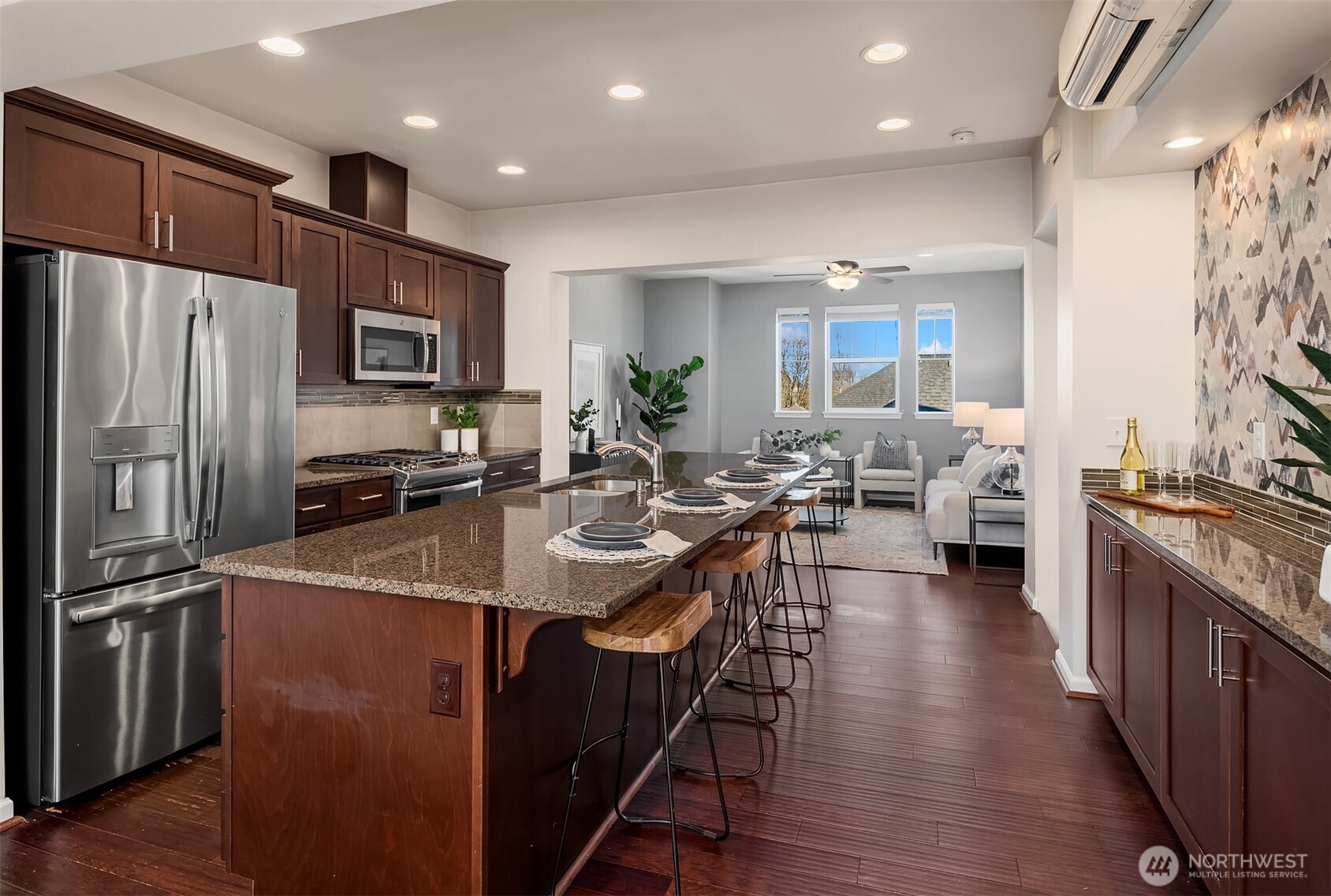 3250 SW Graham Street Unit: 104