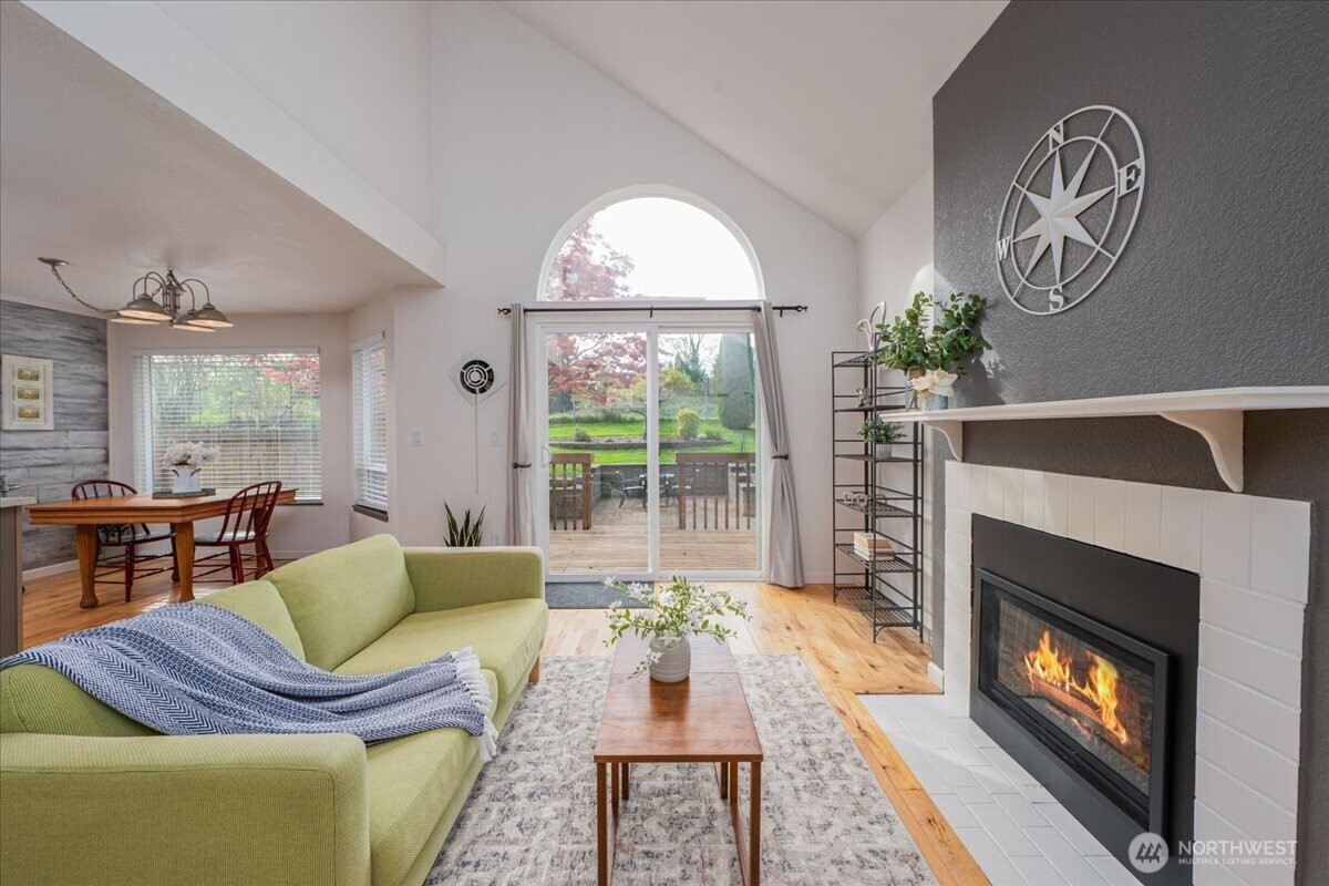 19906 28th Avenue W Unit: B