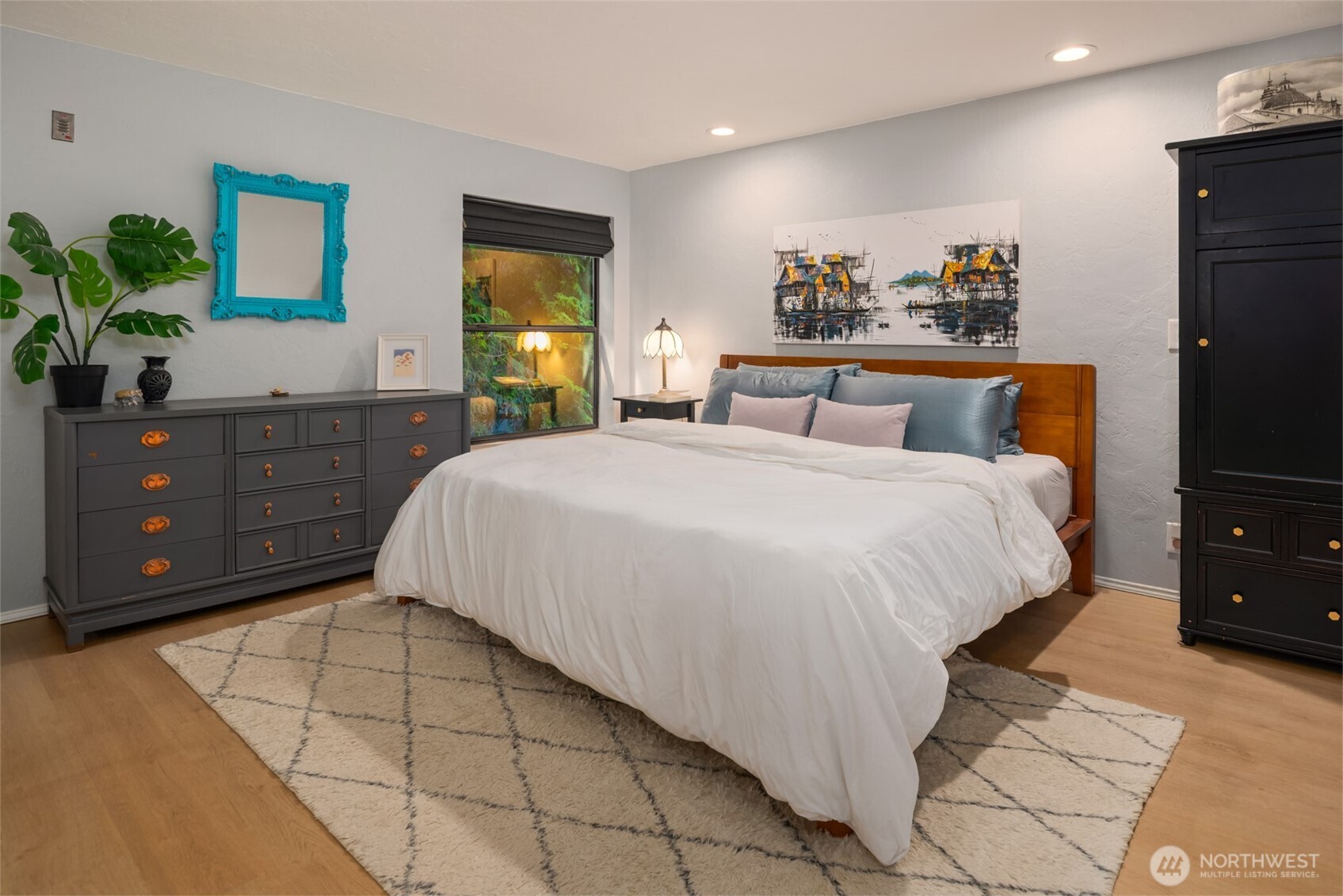 1627 California Avenue SW Unit: 2