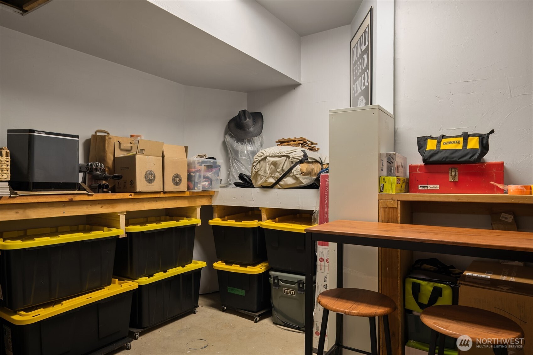 1627 California Avenue SW Unit: 2