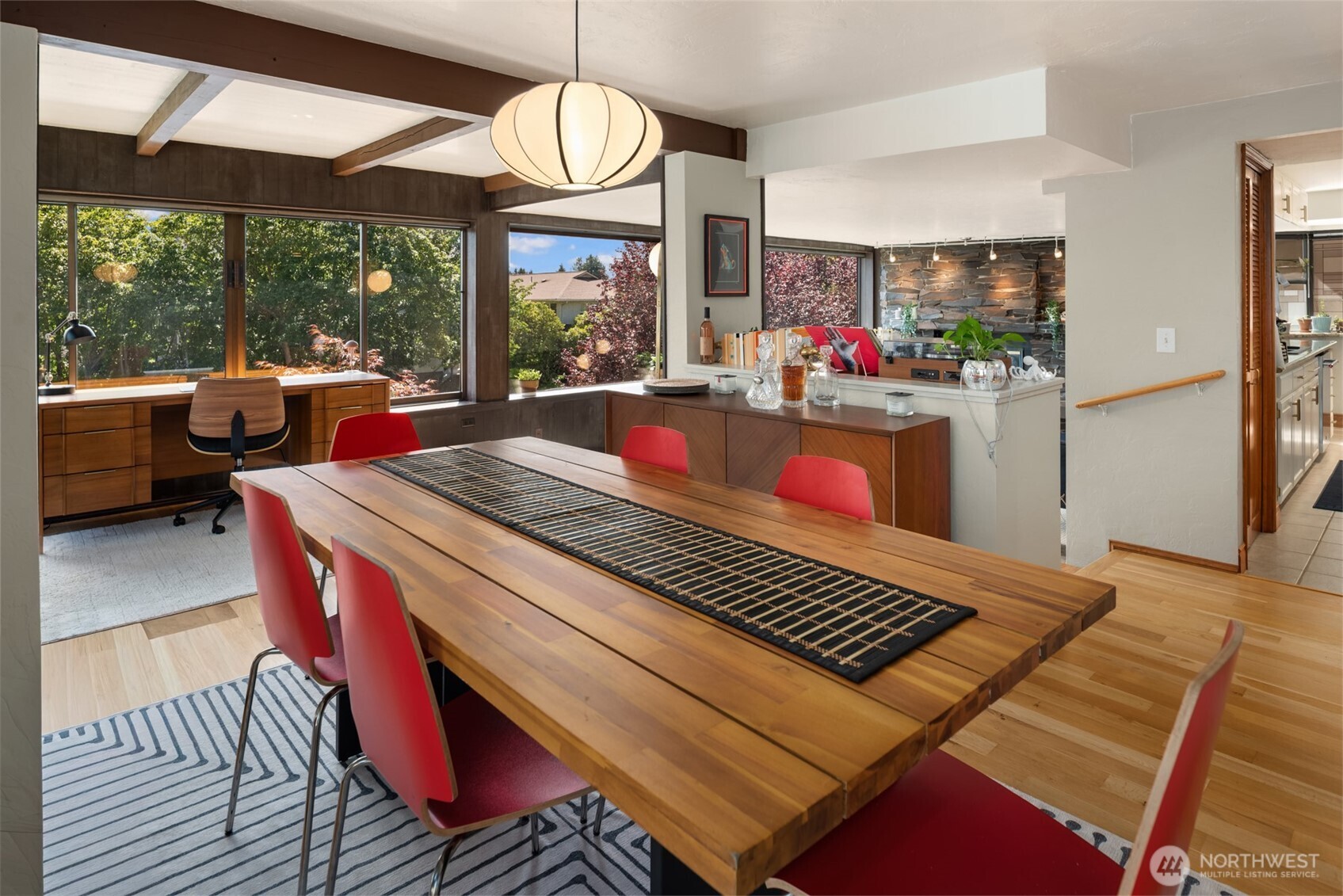 1627 California Avenue SW Unit: 2
