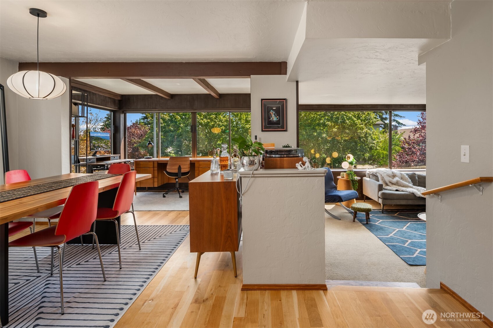 1627 California Avenue SW Unit: 2