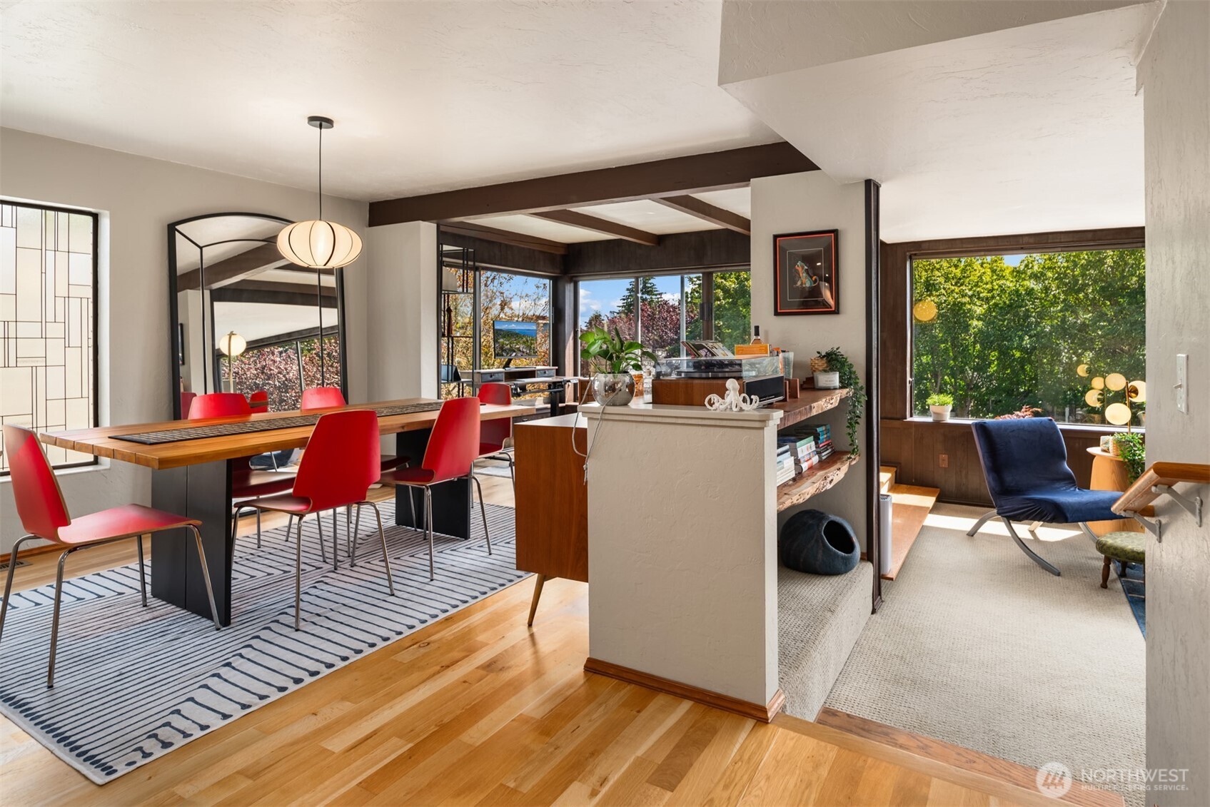 1627 California Avenue SW Unit: 2