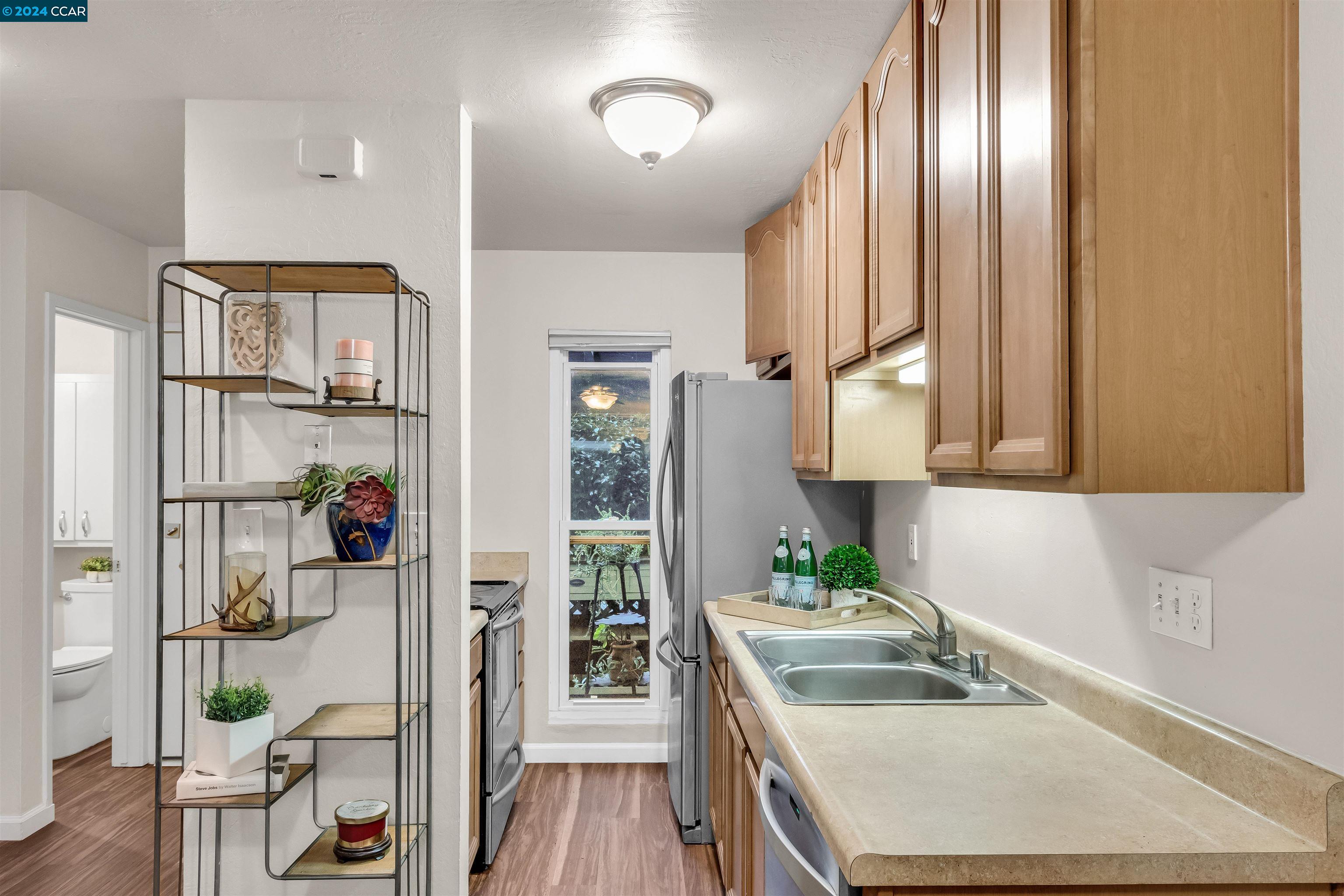 1411 Creekside Dr # 14