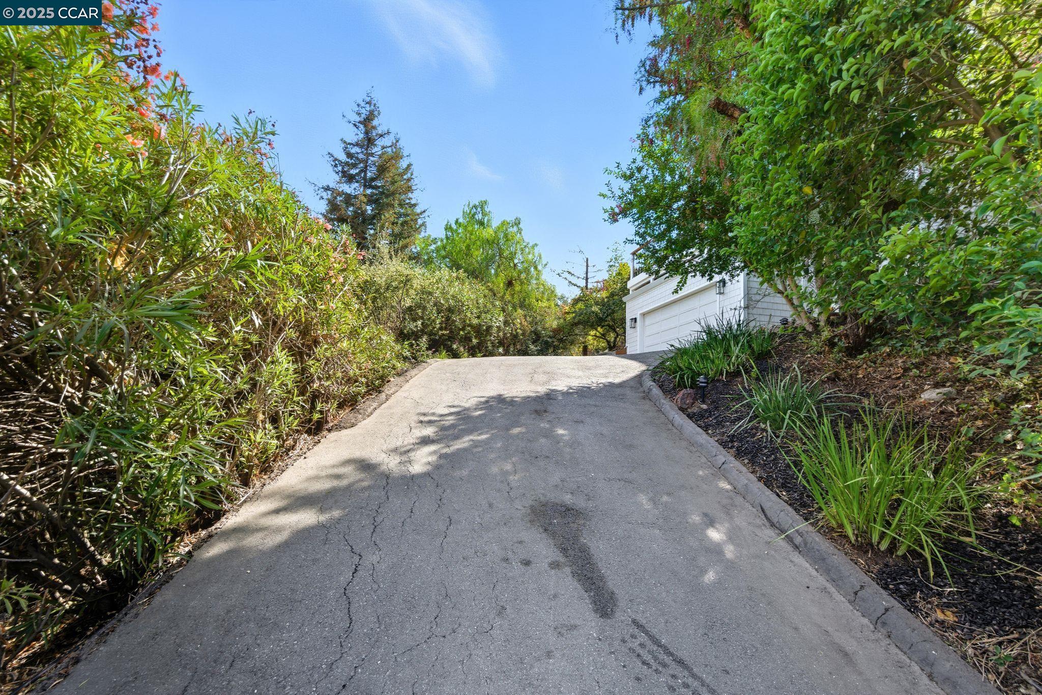 189 Rudgear Drive
