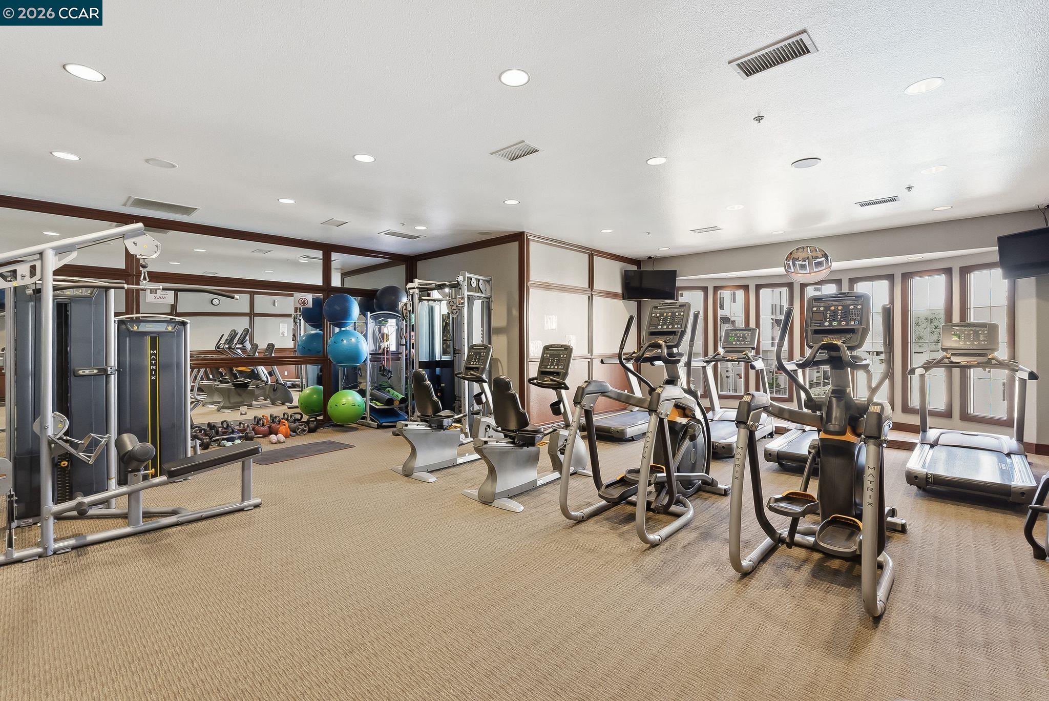 3360 Maguire Way # 201