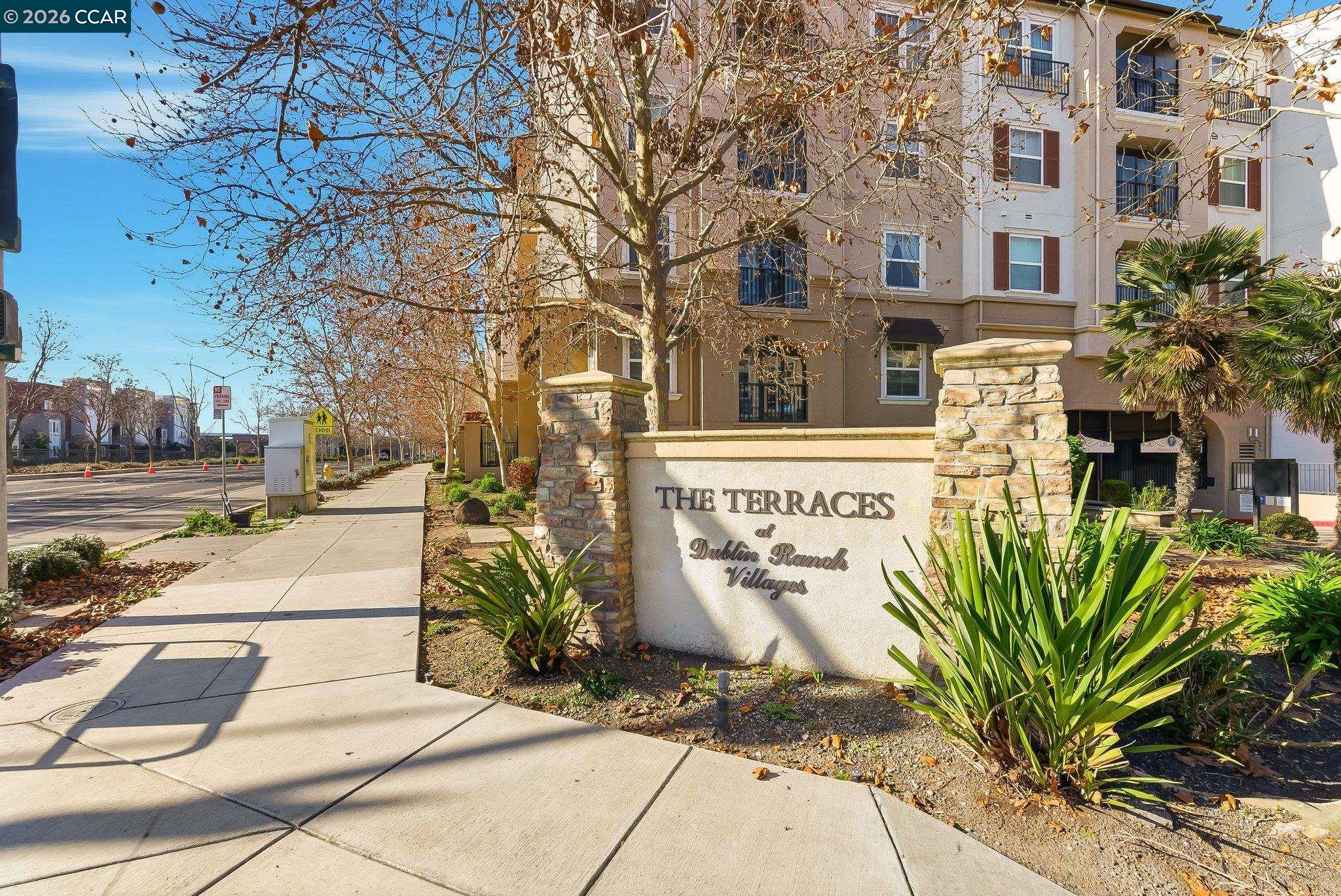 3360 Maguire Way # 201