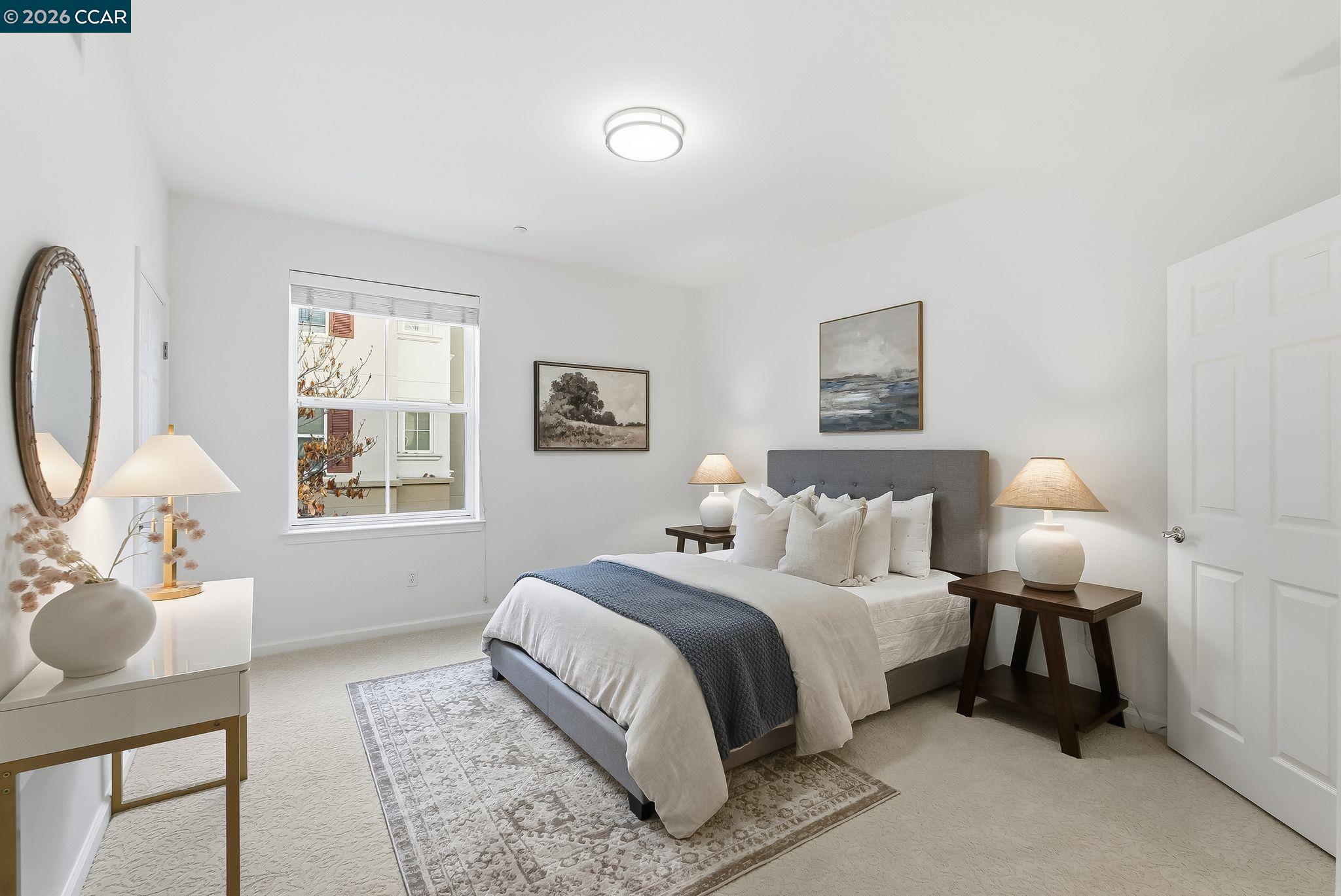 3360 Maguire Way # 201