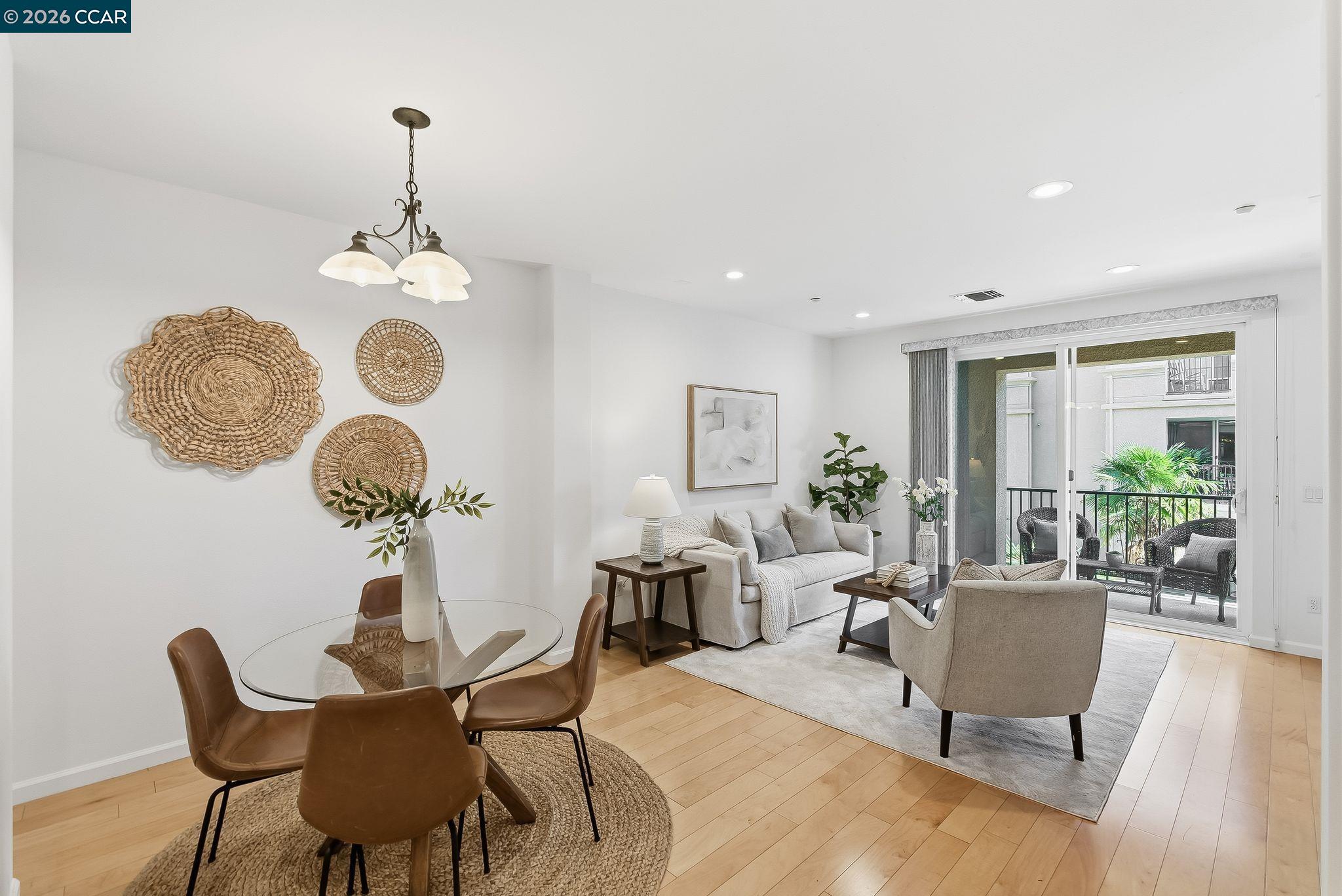 3360 Maguire Way # 201