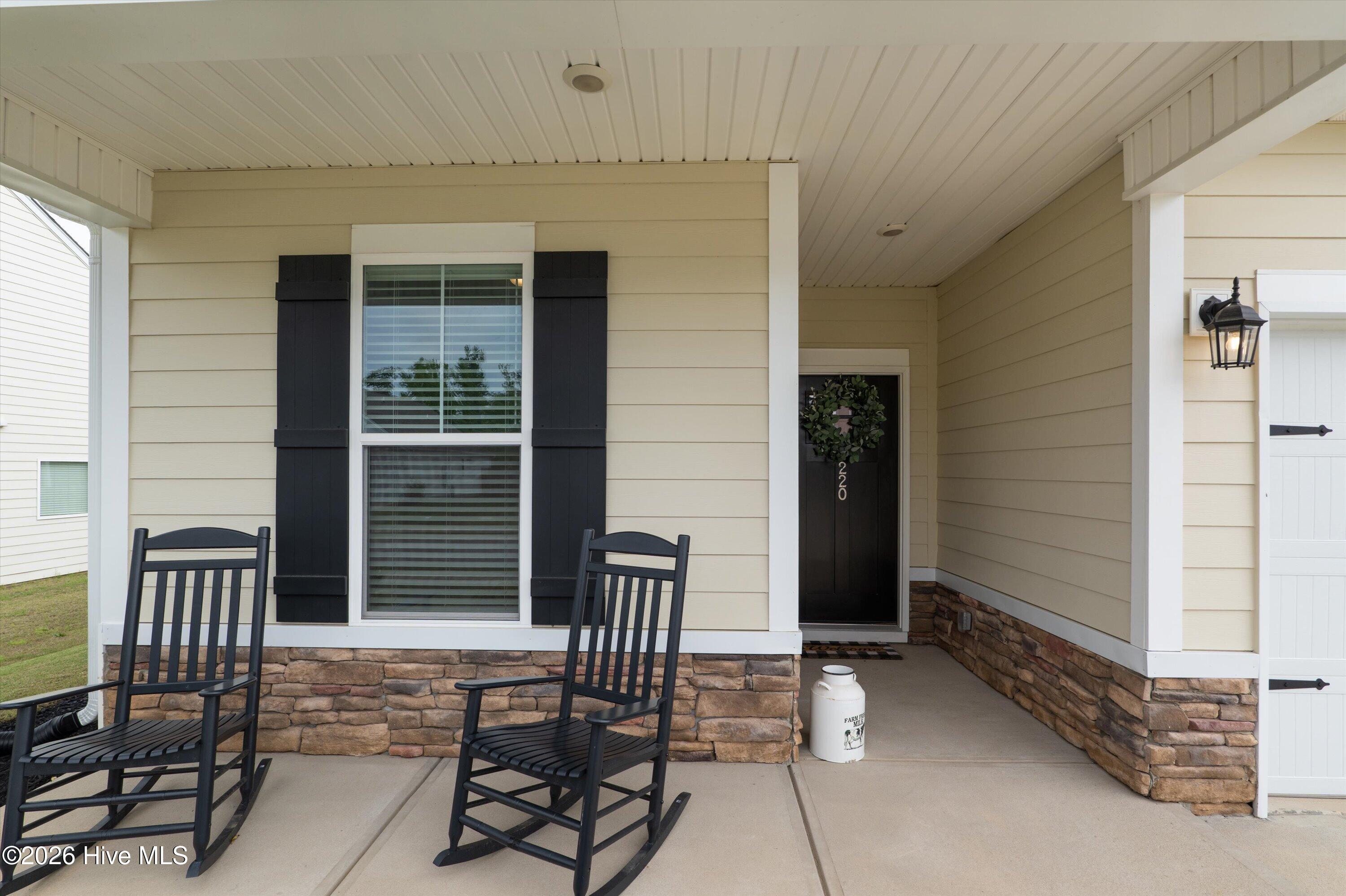 220 Black Oak Drive