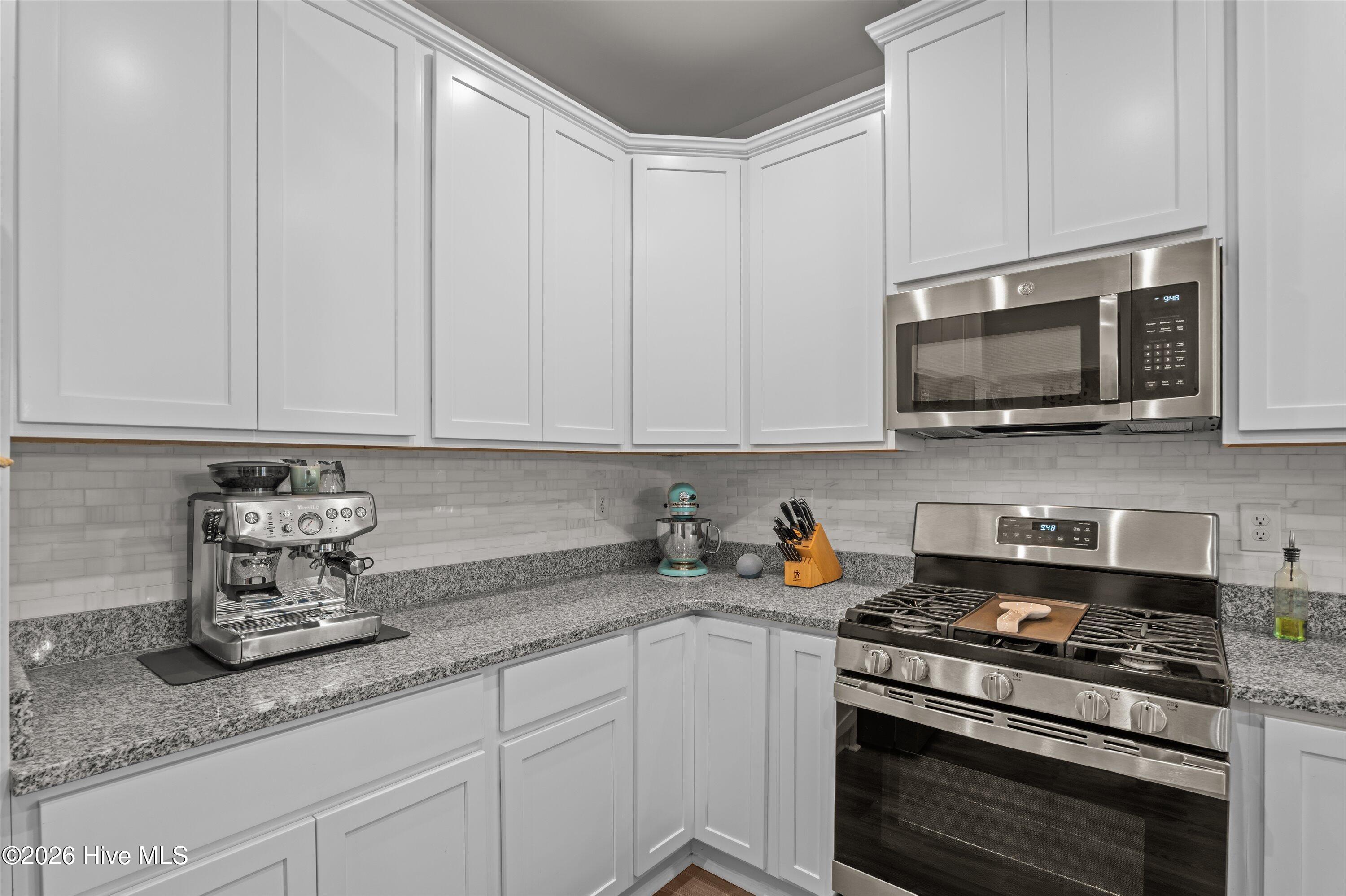 220 Black Oak Drive