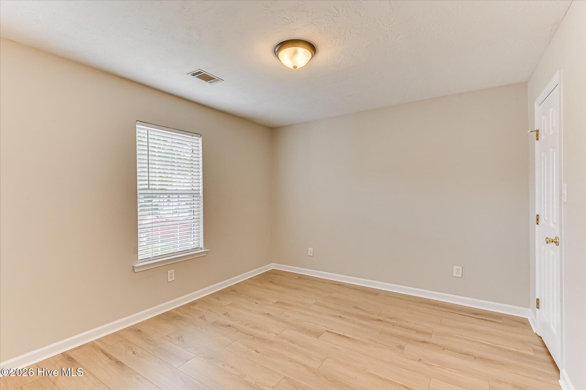 403 Laurel Place