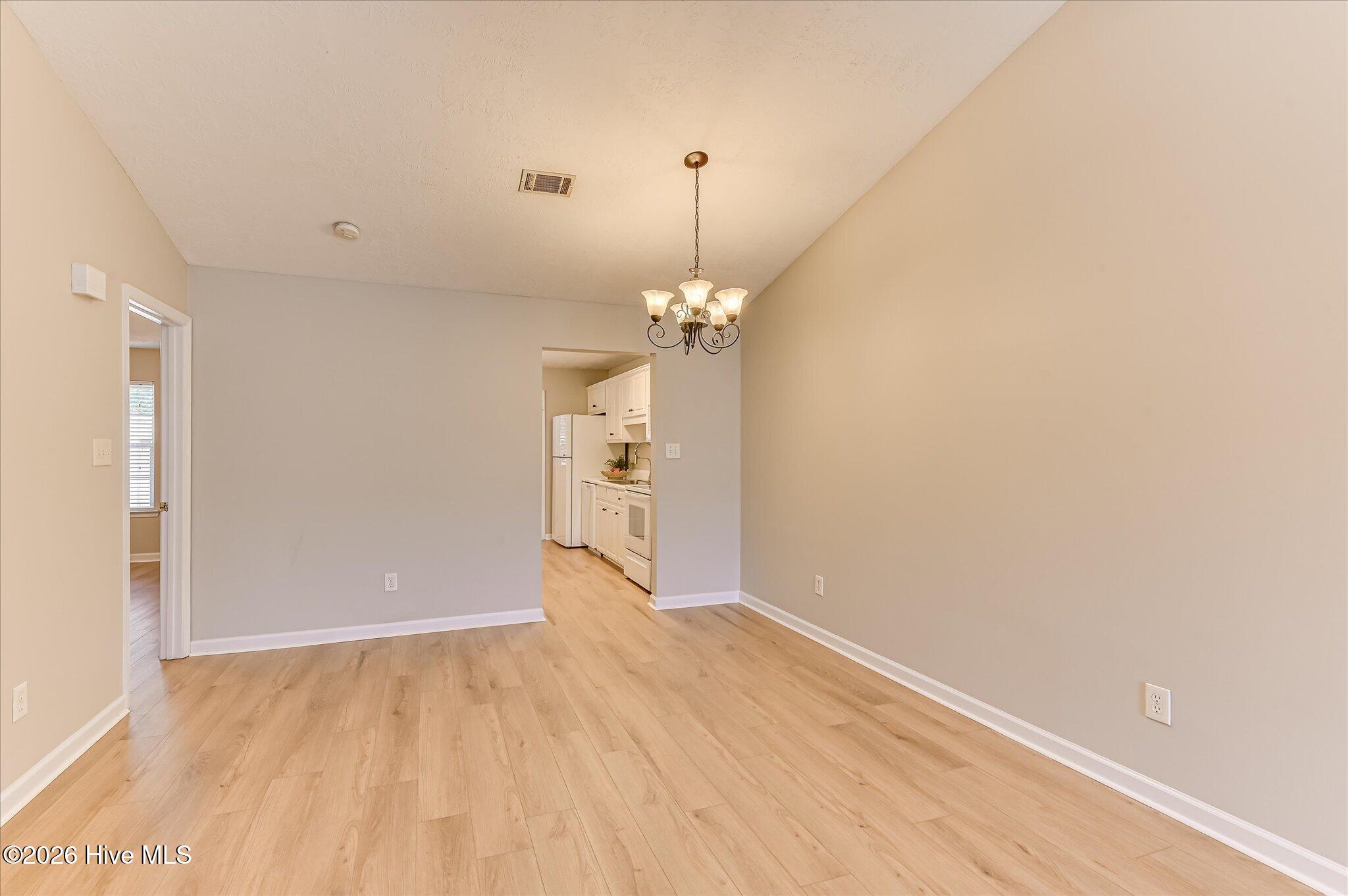 403 Laurel Place