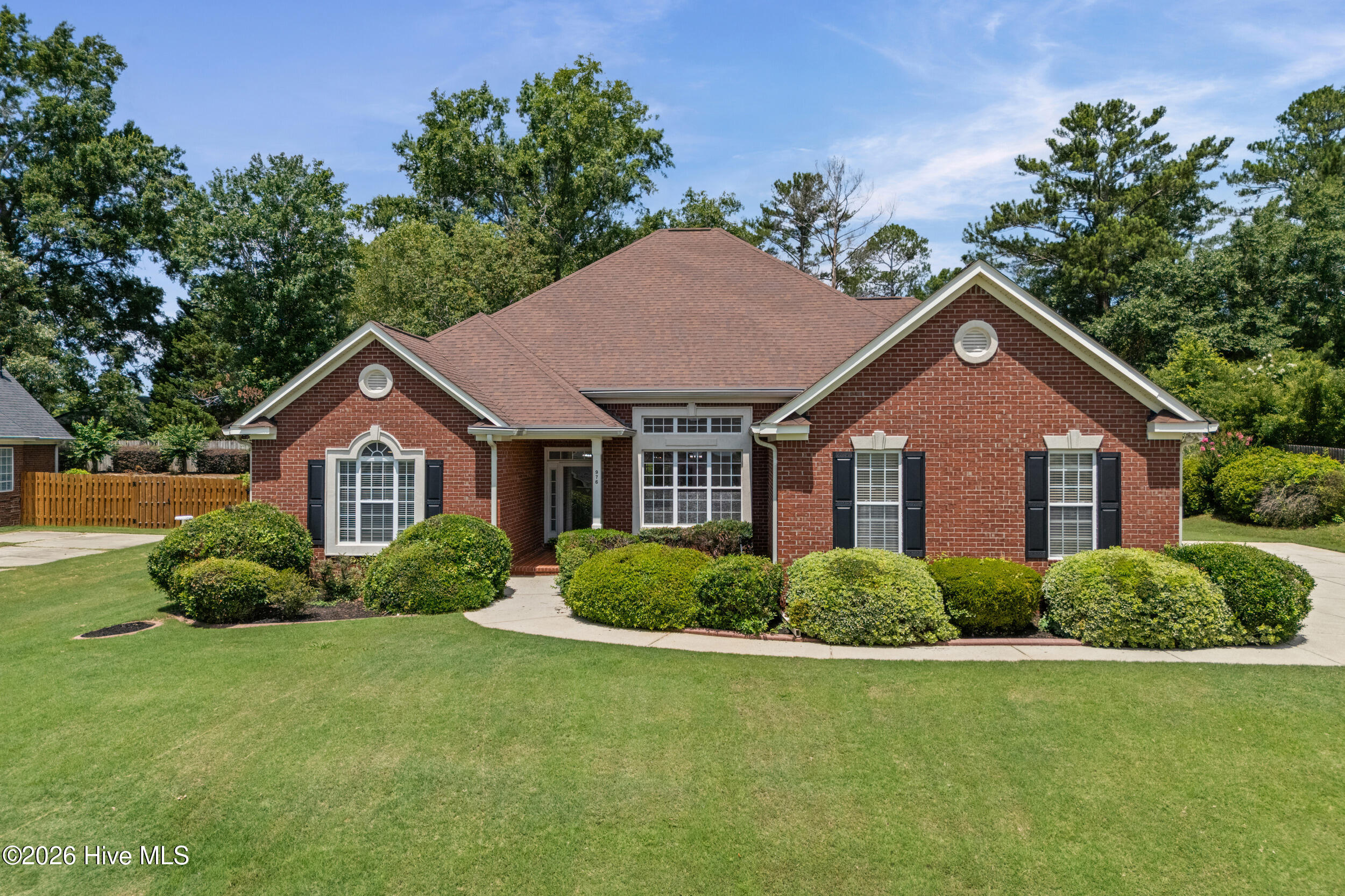 976 Windmill Parkway