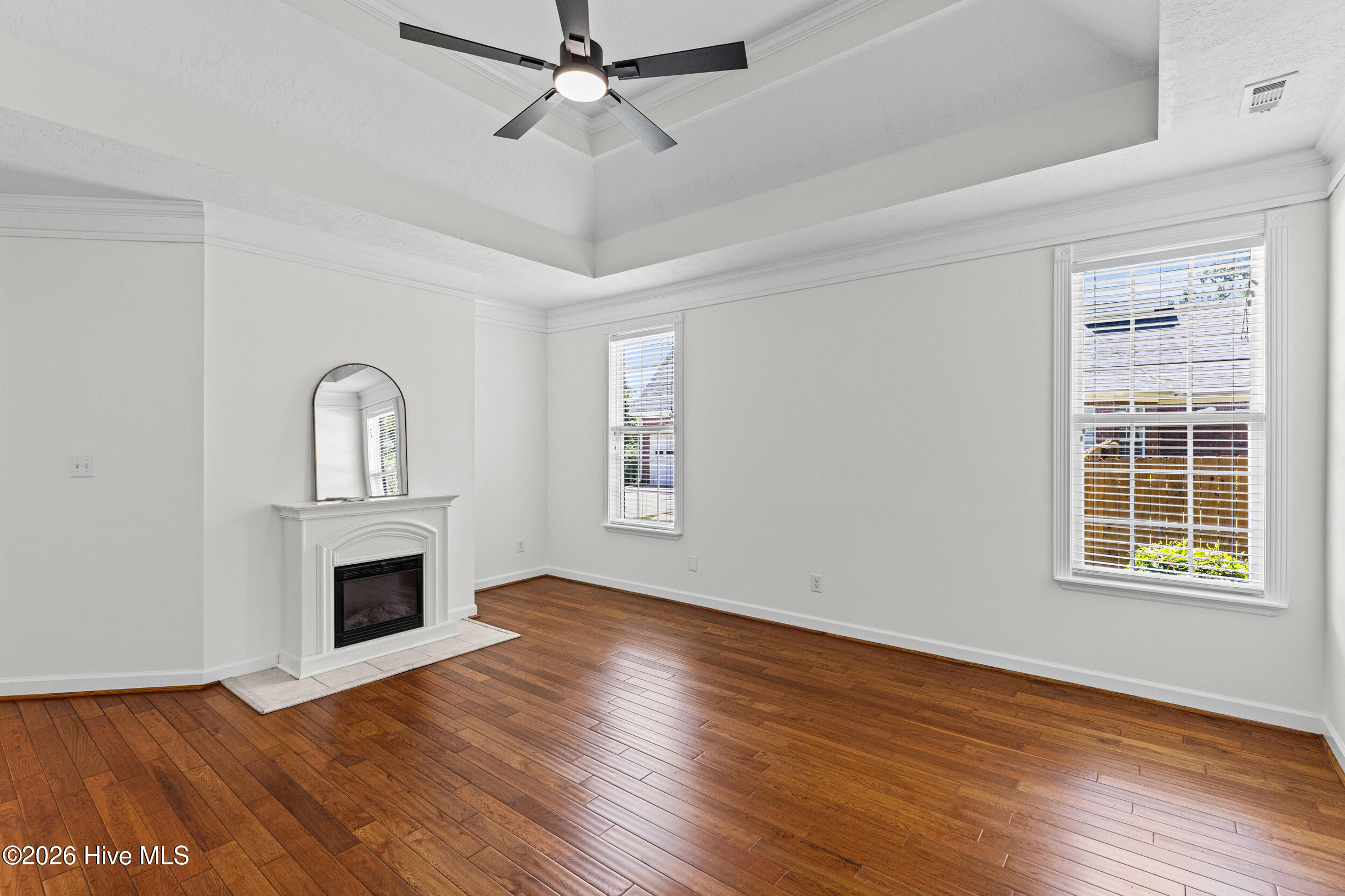 976 Windmill Parkway