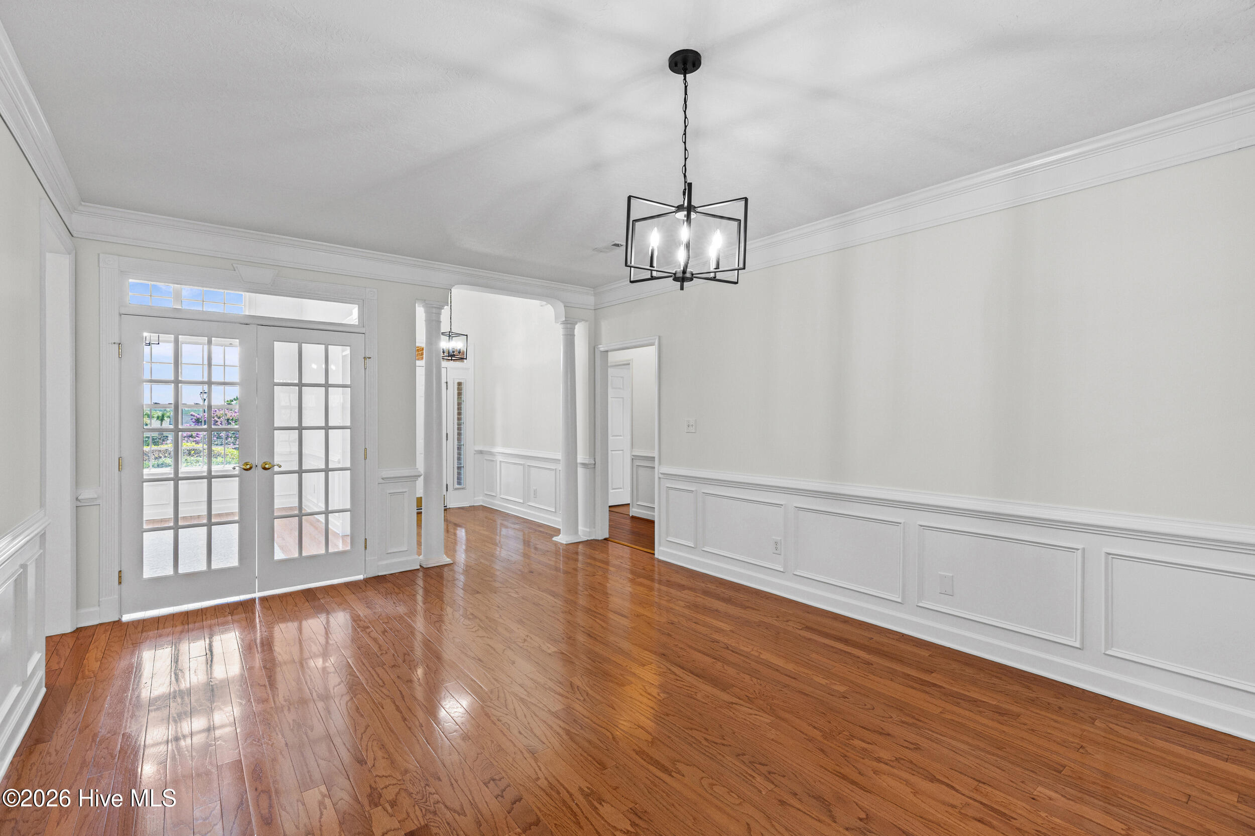 976 Windmill Parkway
