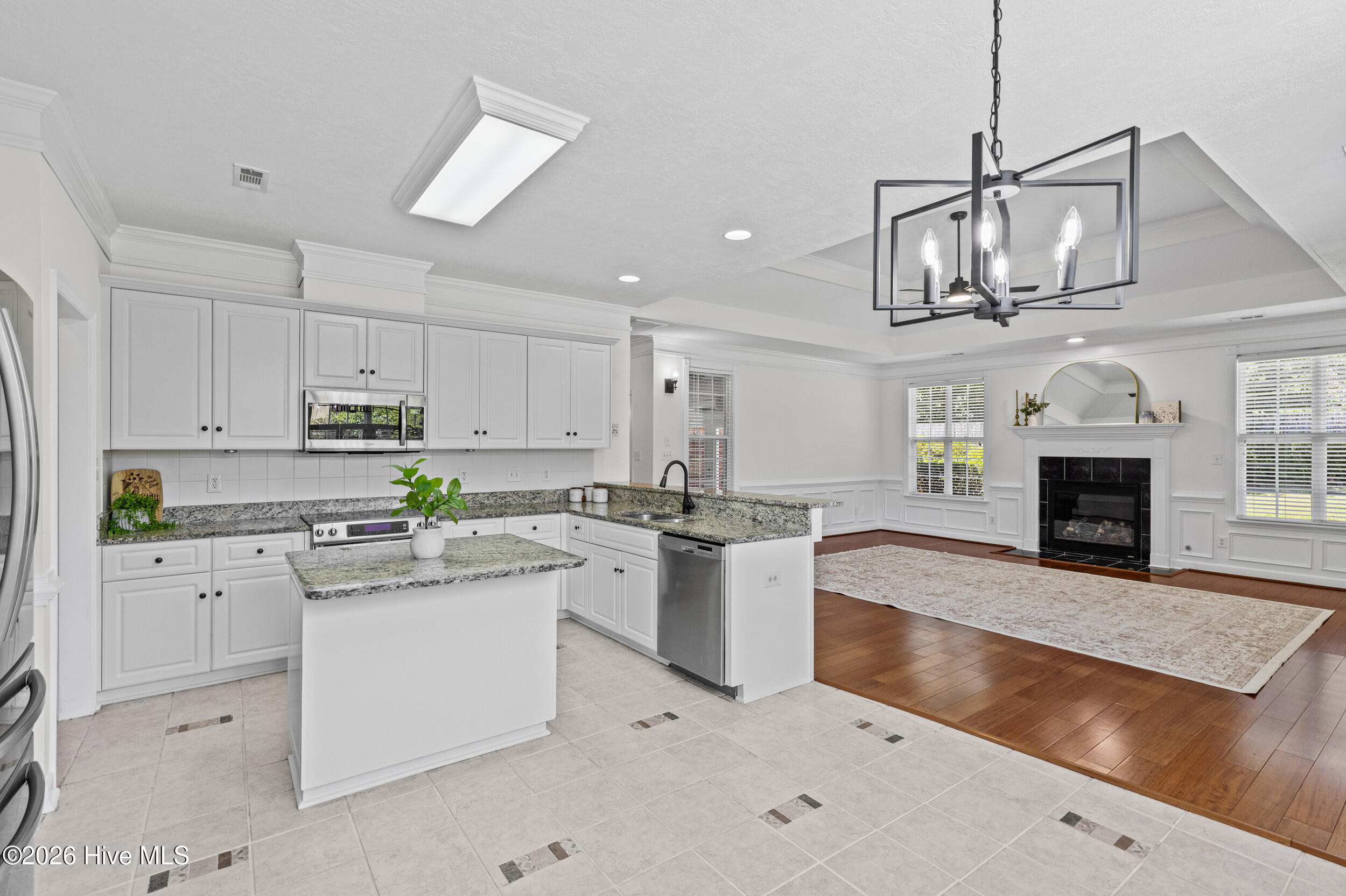 976 Windmill Parkway