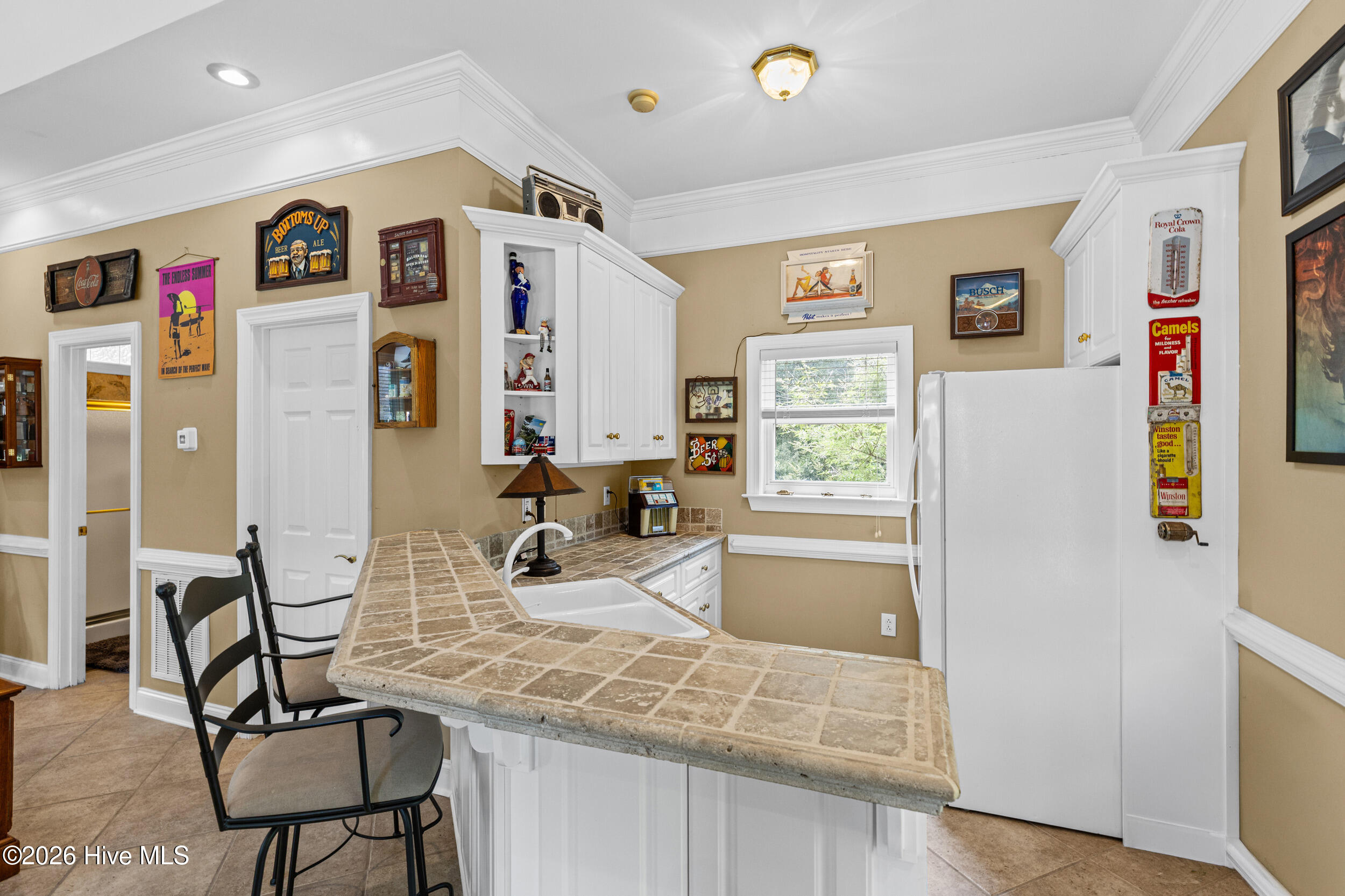 152 Kestwick Drive E