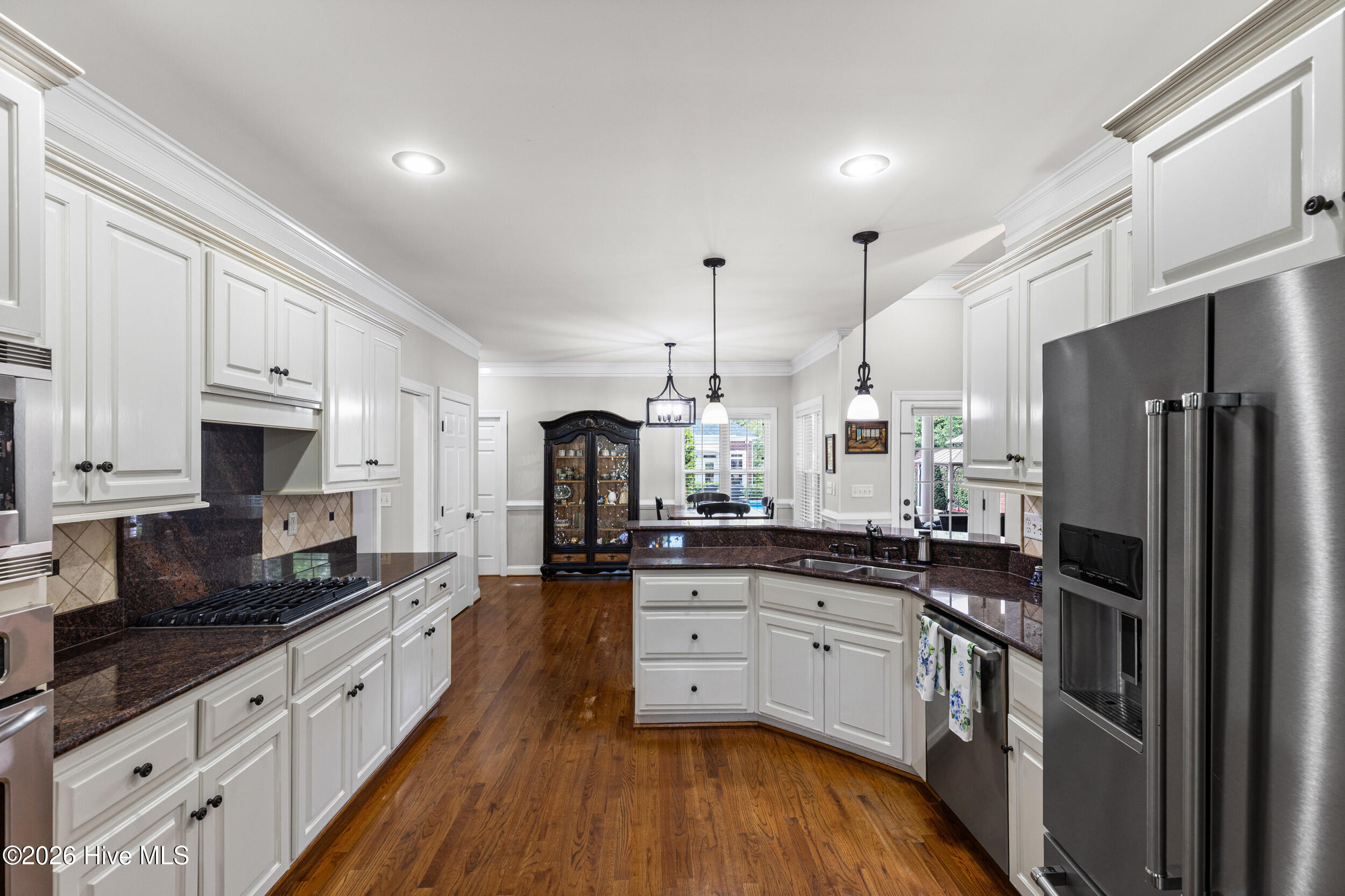 152 Kestwick Drive E