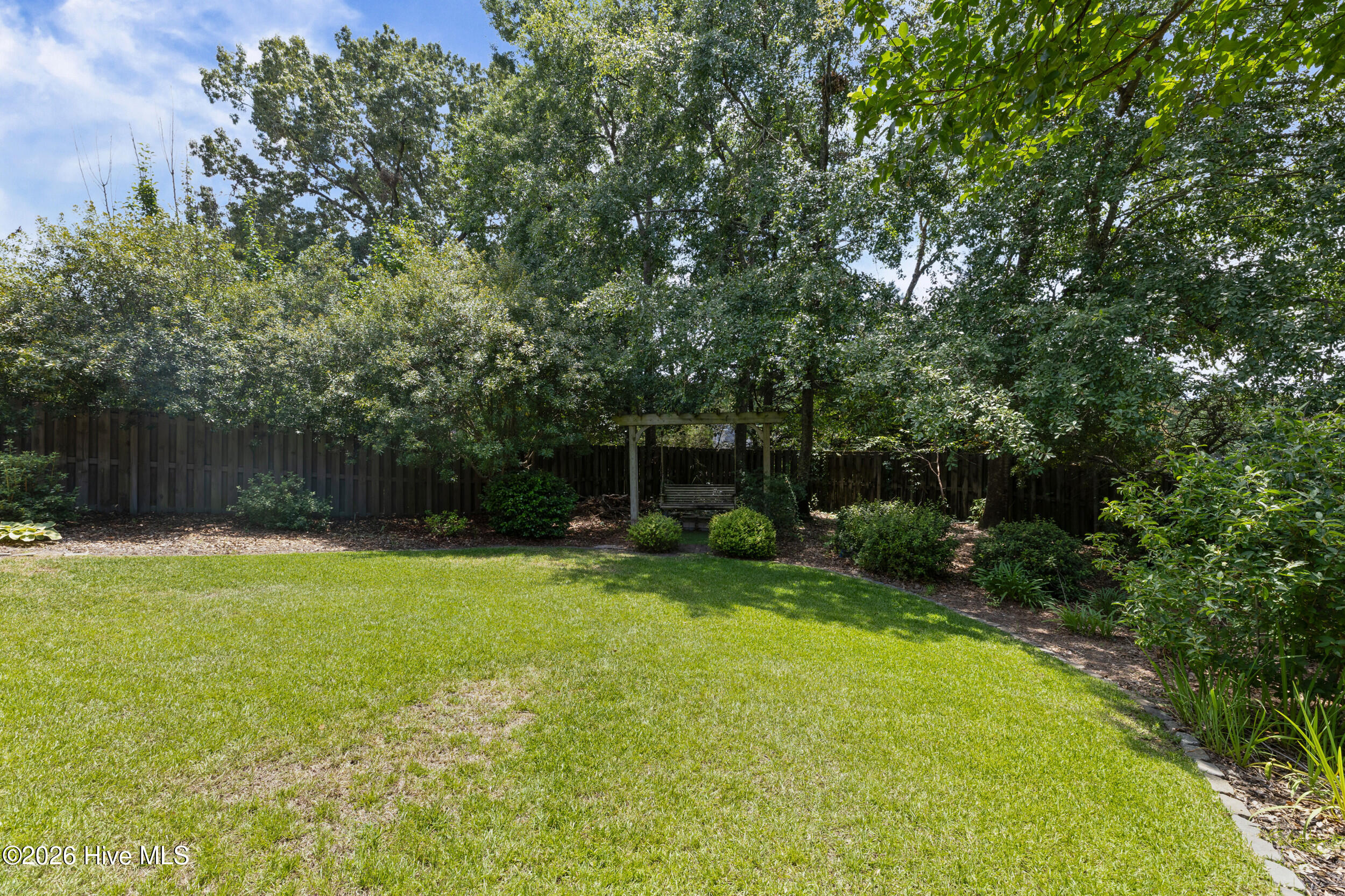 152 Kestwick Drive E