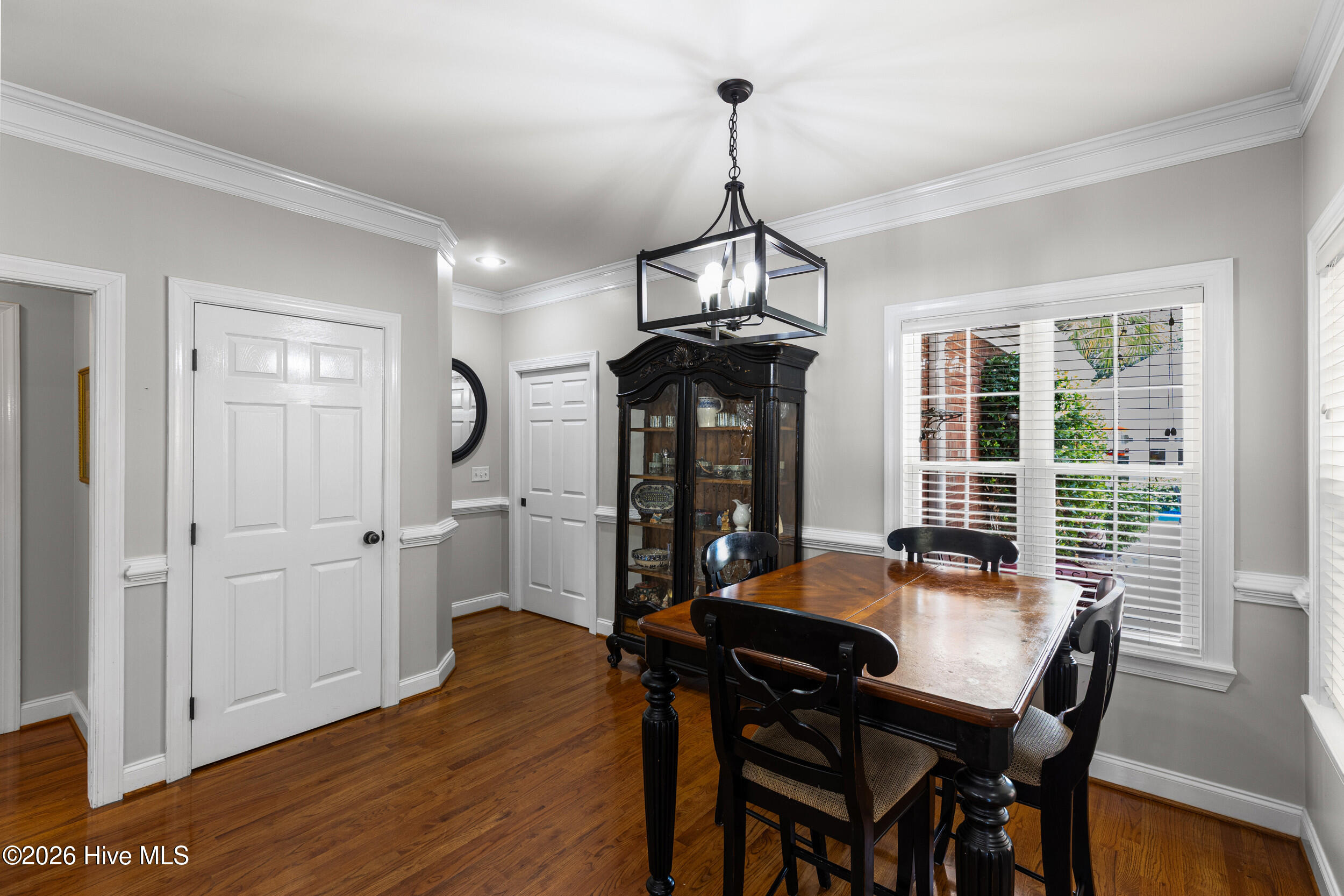 152 Kestwick Drive E