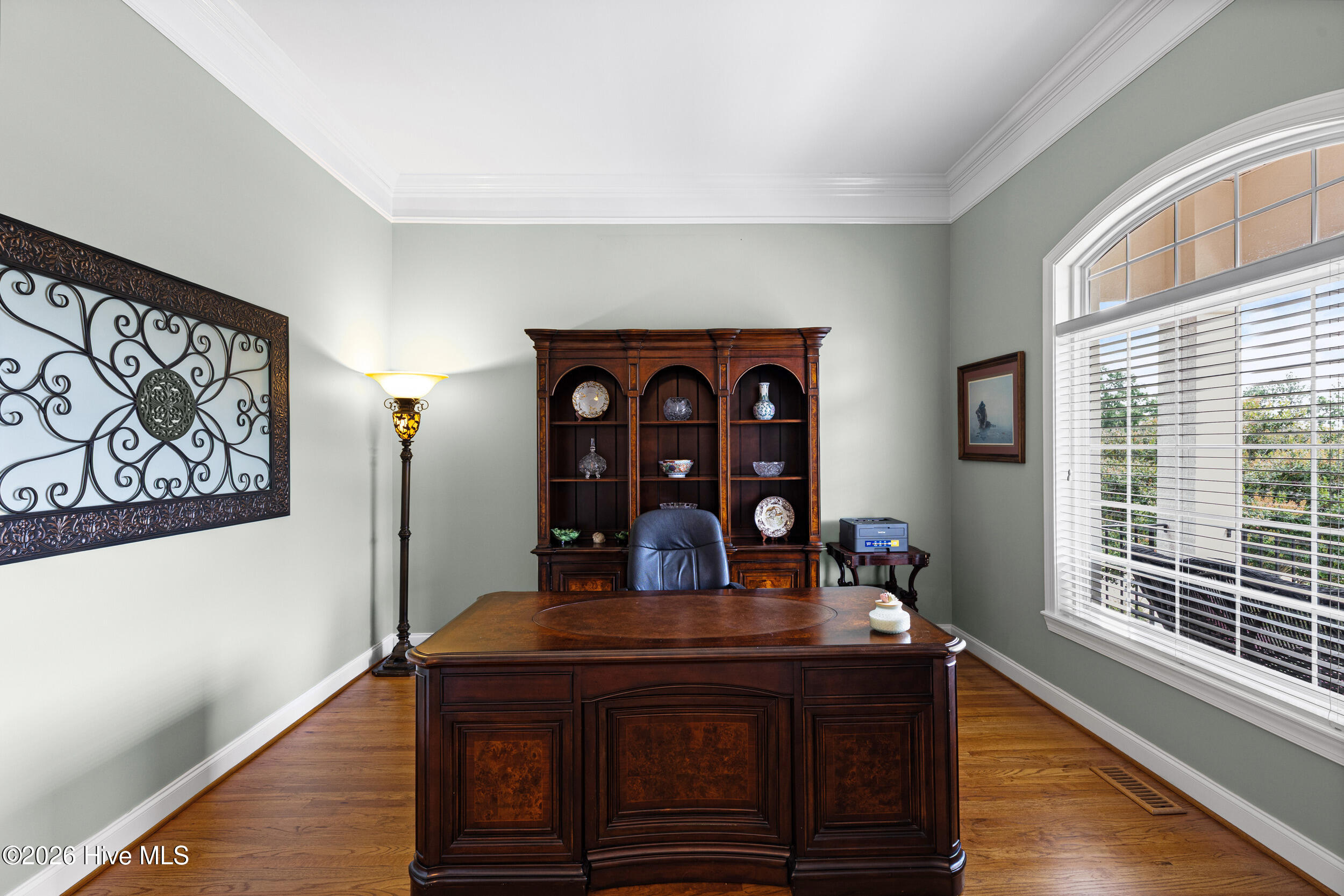 152 Kestwick Drive E