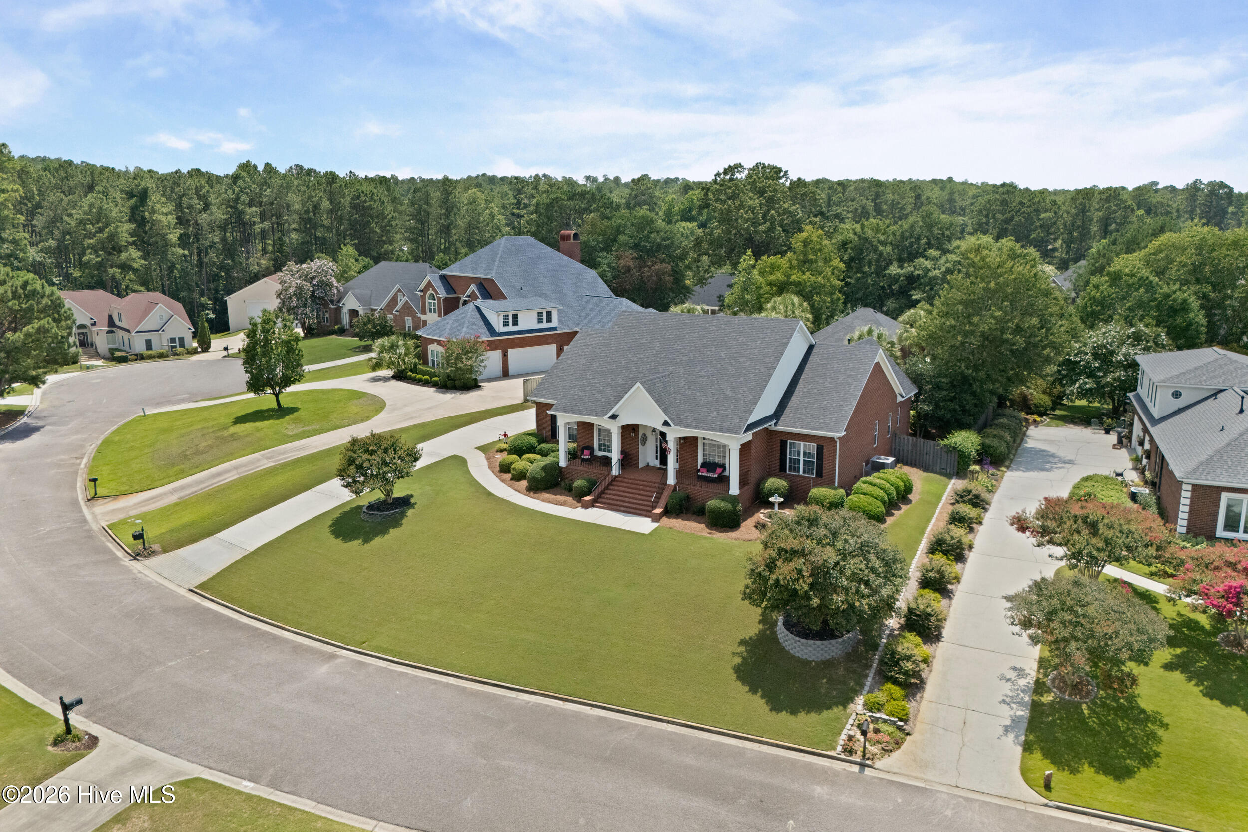 152 Kestwick Drive E