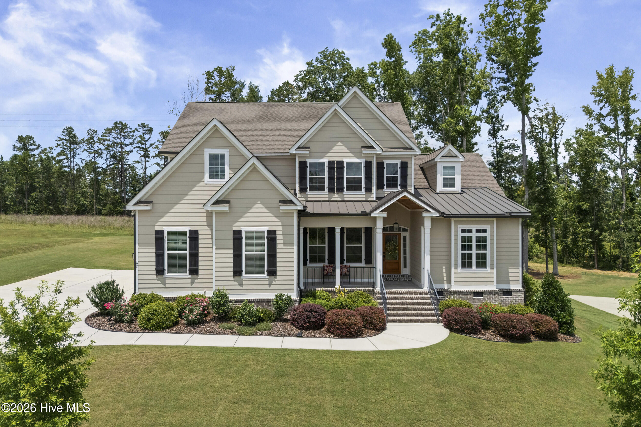 621 Darien Drive