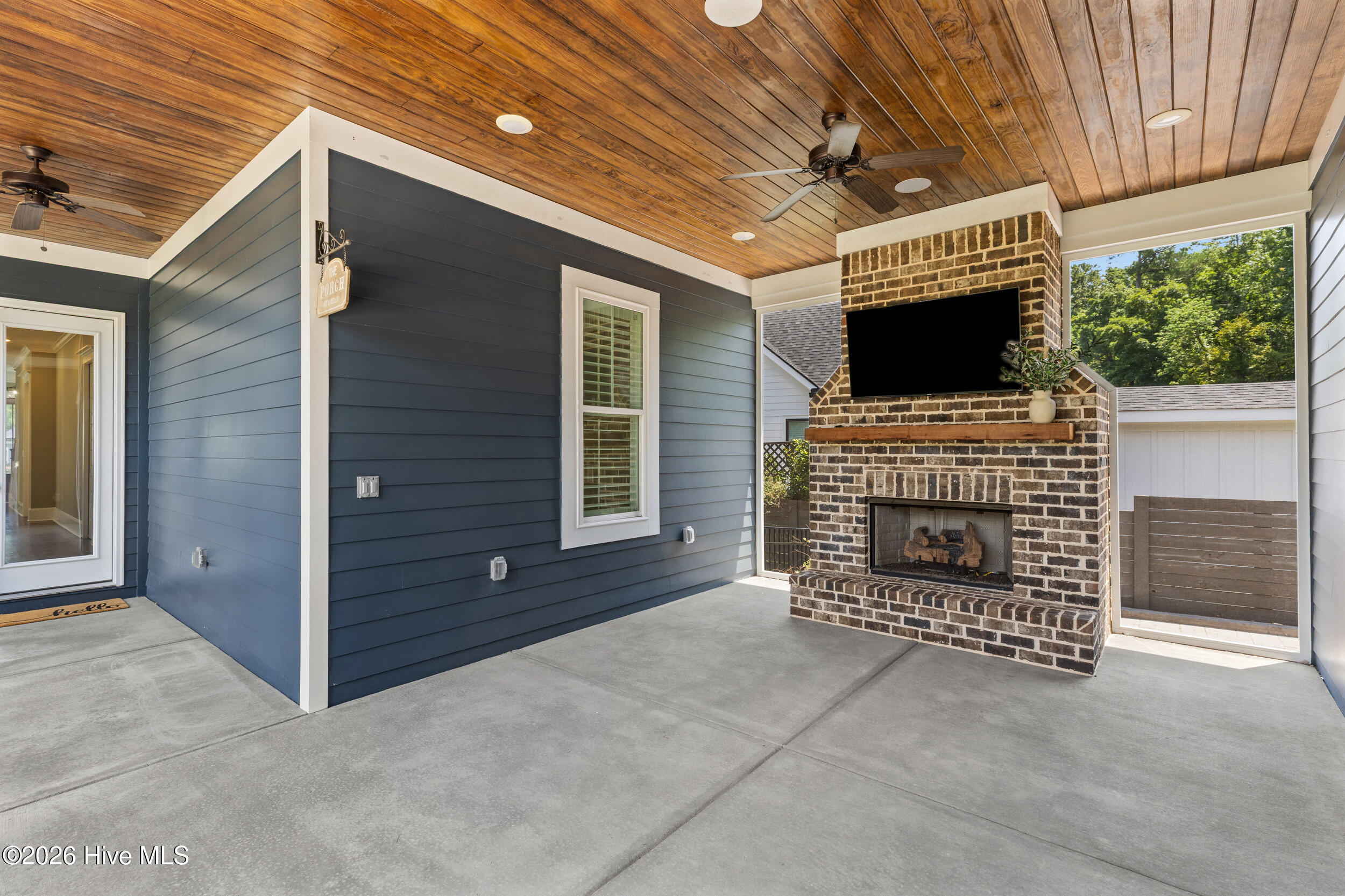 205 Hornsby Lane