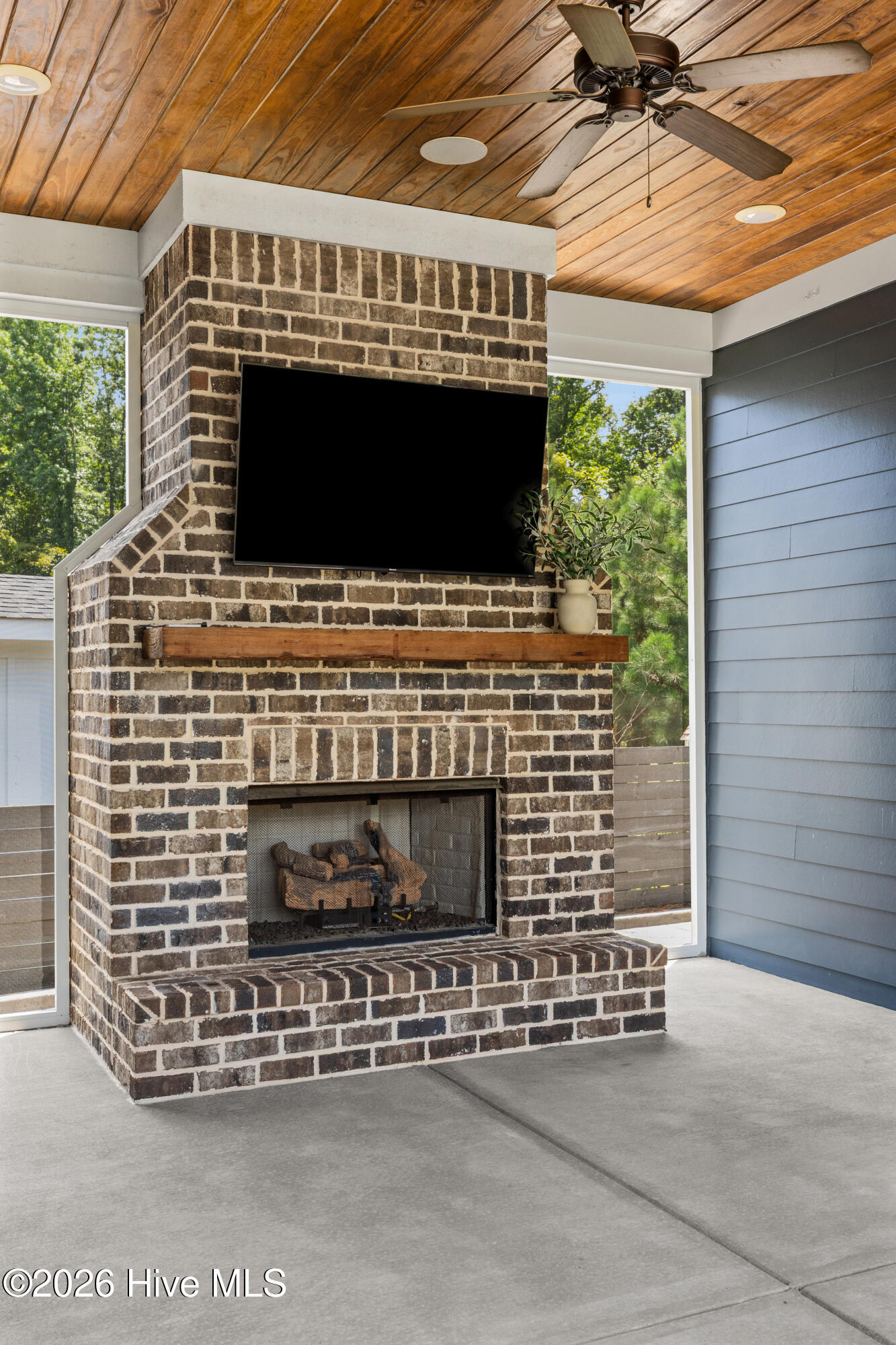 205 Hornsby Lane