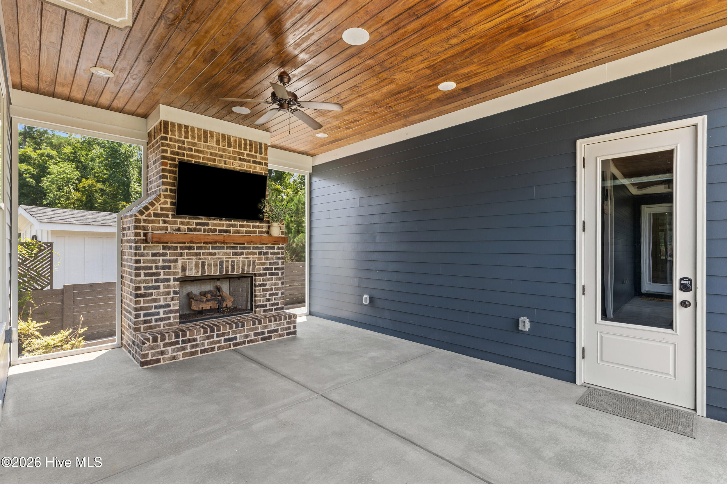 205 Hornsby Lane