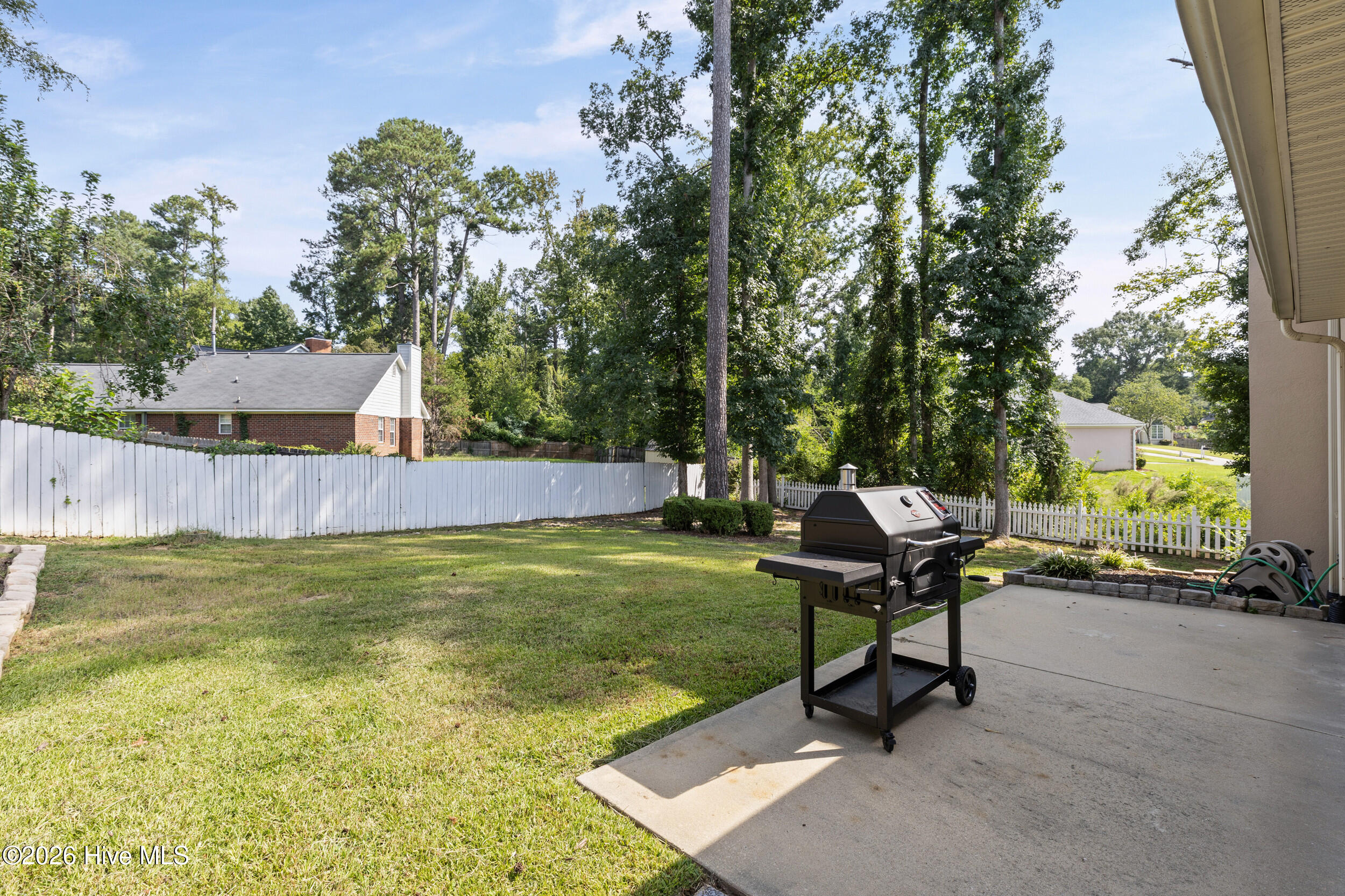 528 Oak Brook Drive
