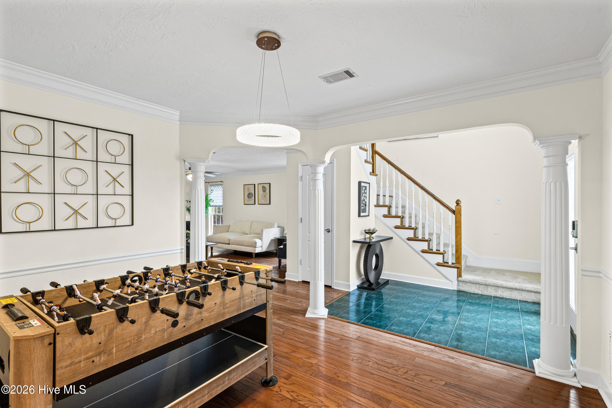 528 Oak Brook Drive