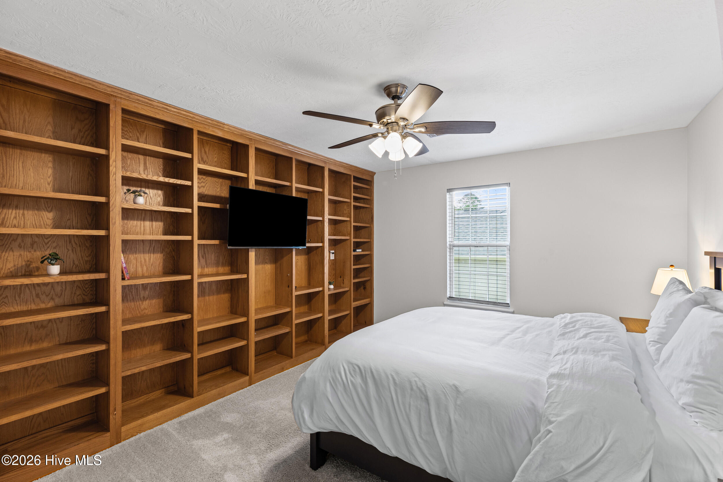 528 Oak Brook Drive