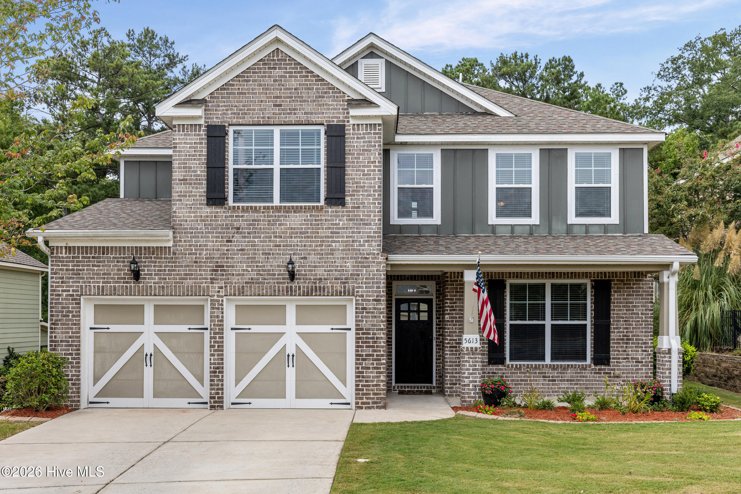 5613 Sunbury Loop