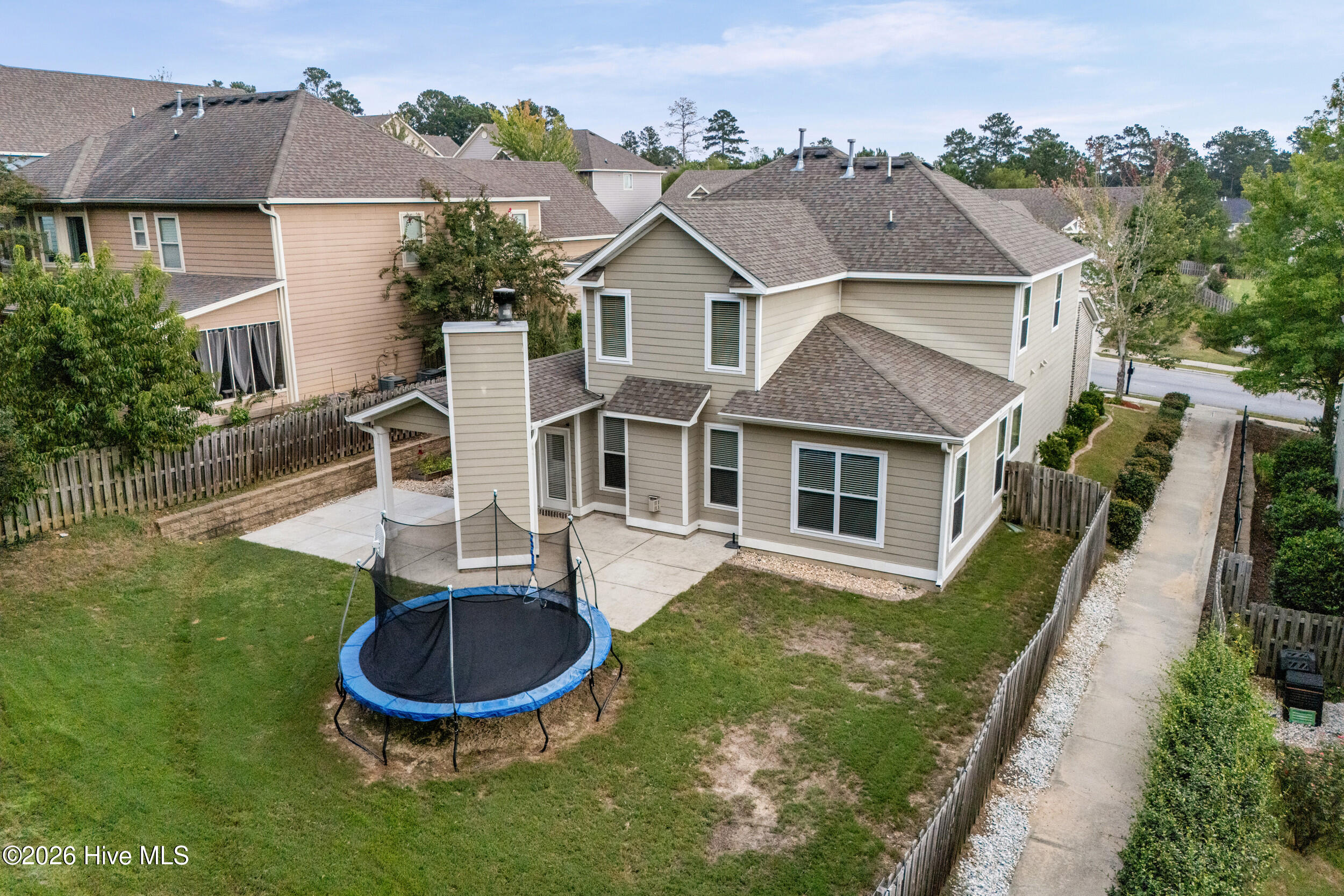 5613 Sunbury Loop
