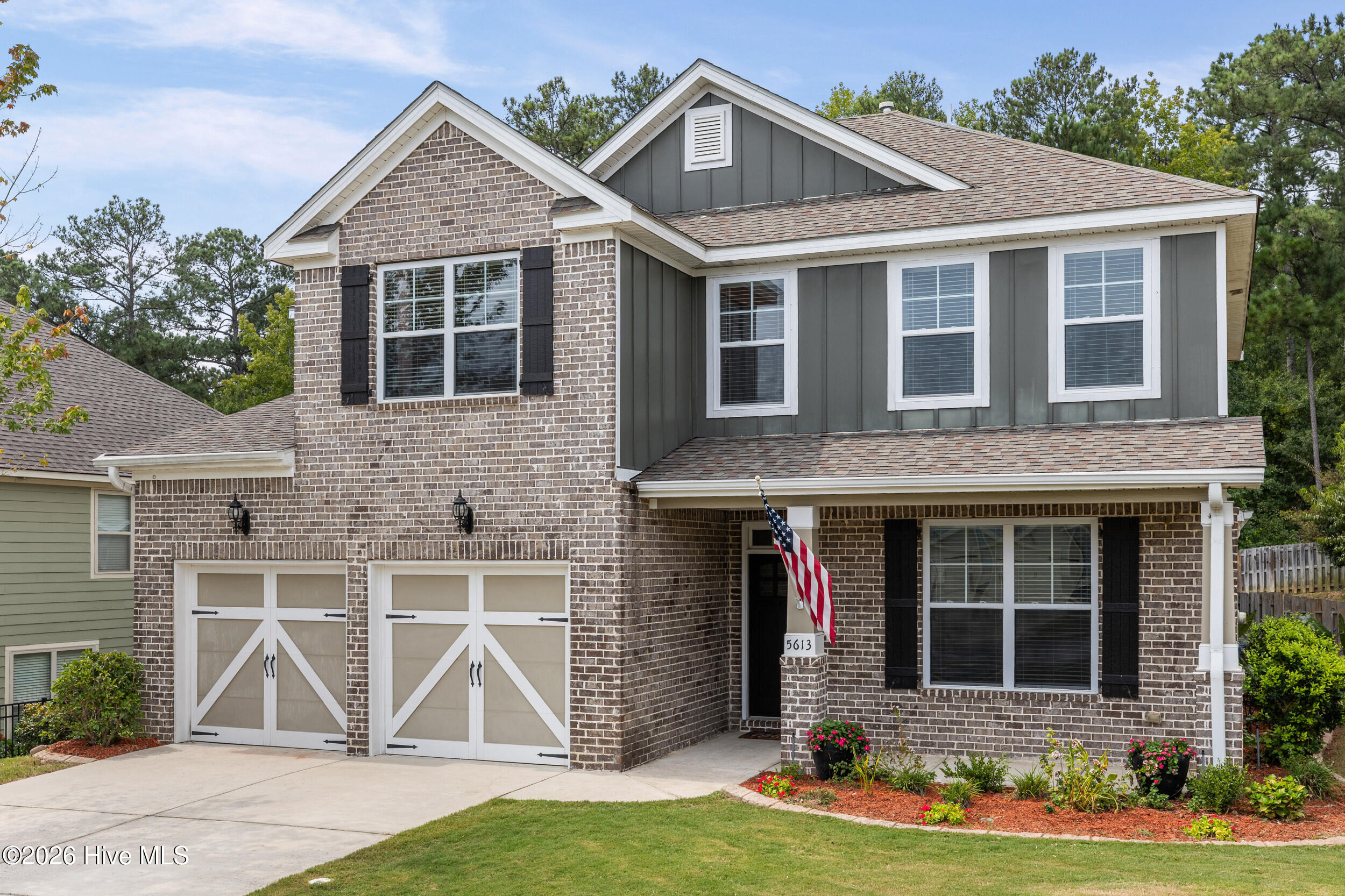 5613 Sunbury Loop