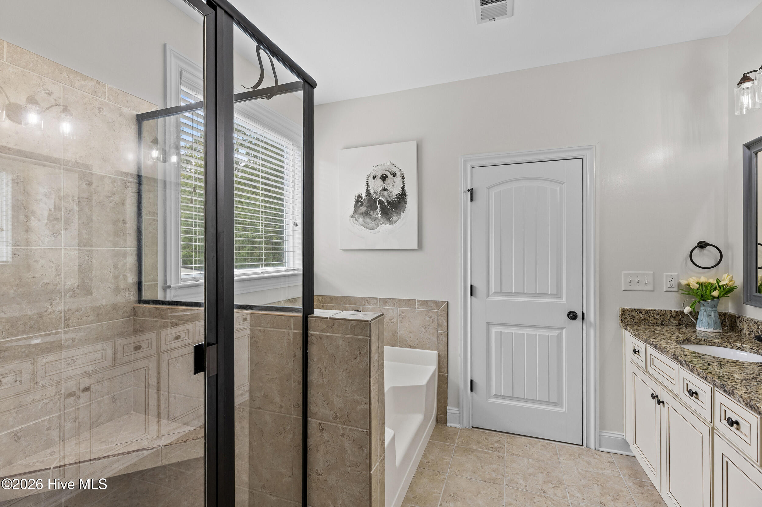 5613 Sunbury Loop