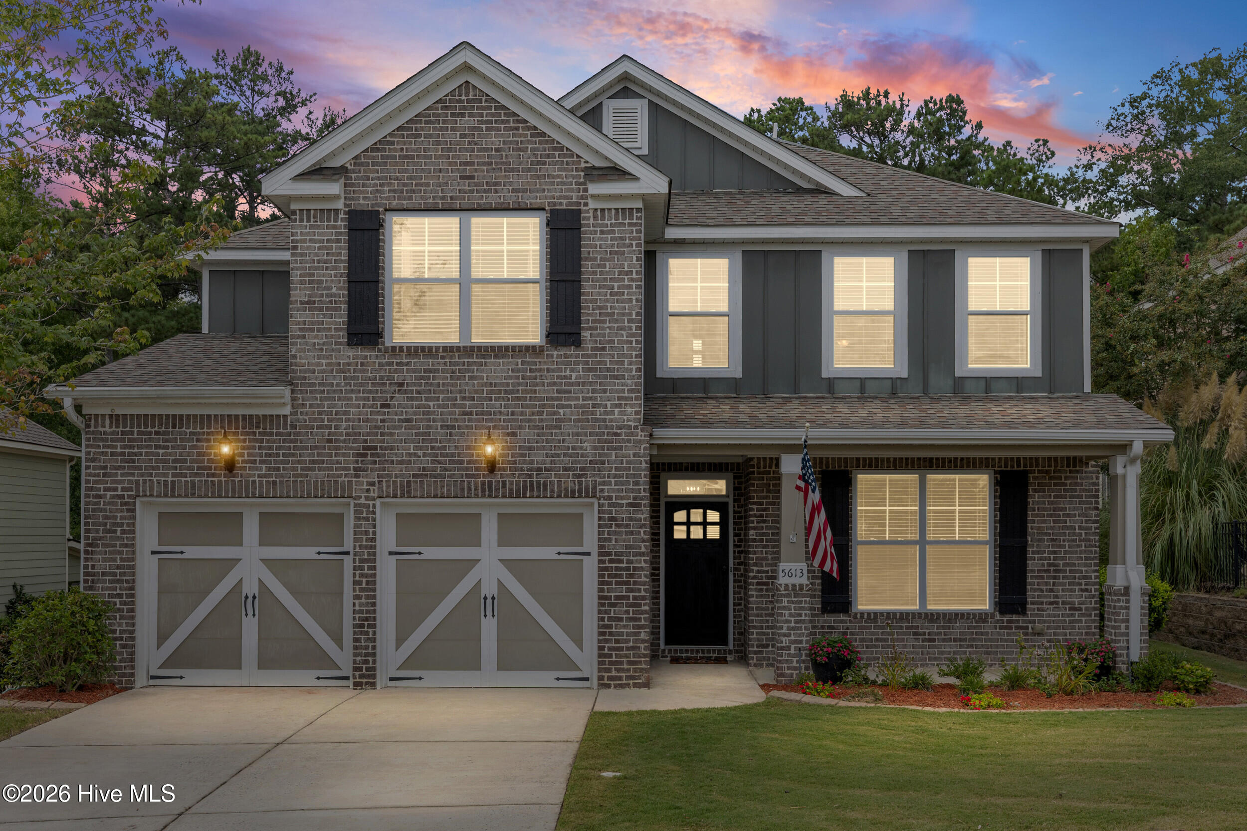 5613 Sunbury Loop