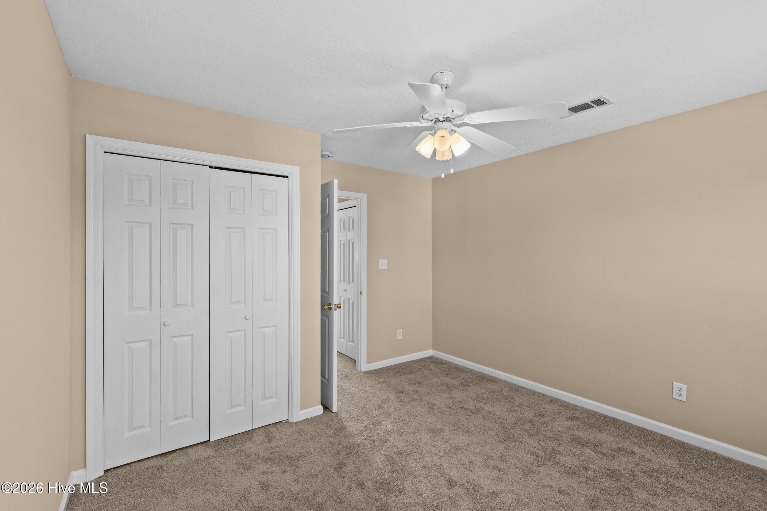 352 Heath Way