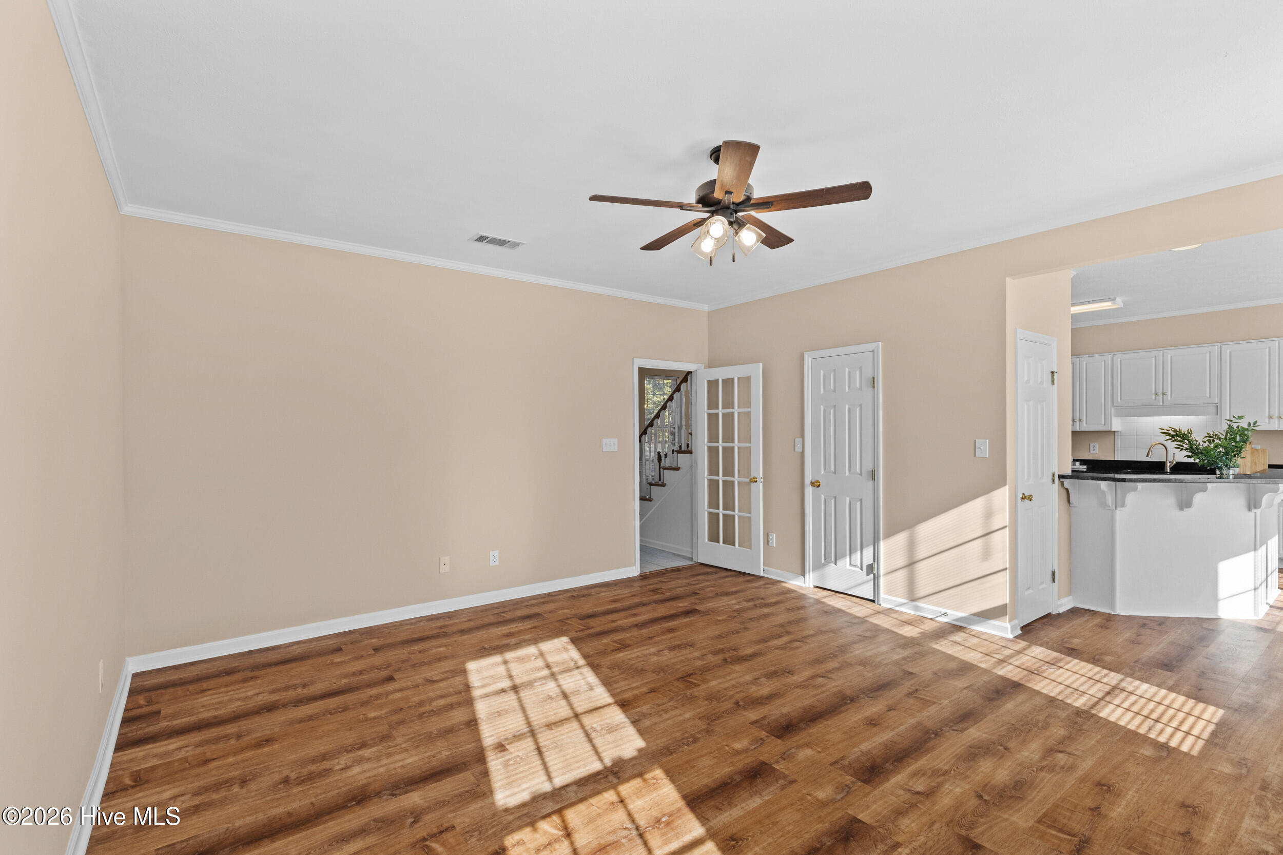 352 Heath Way