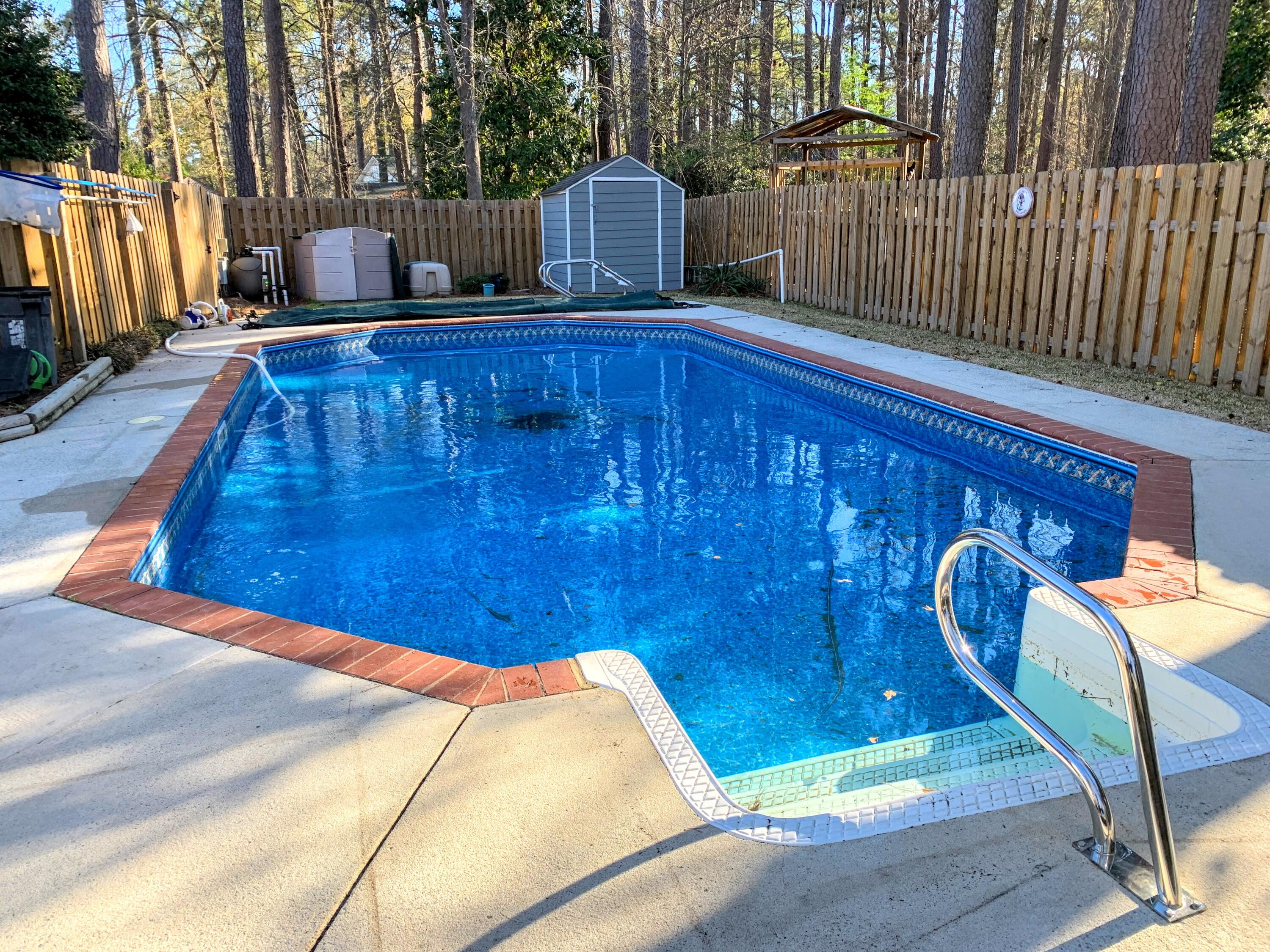 4224 SPRUCE Lane