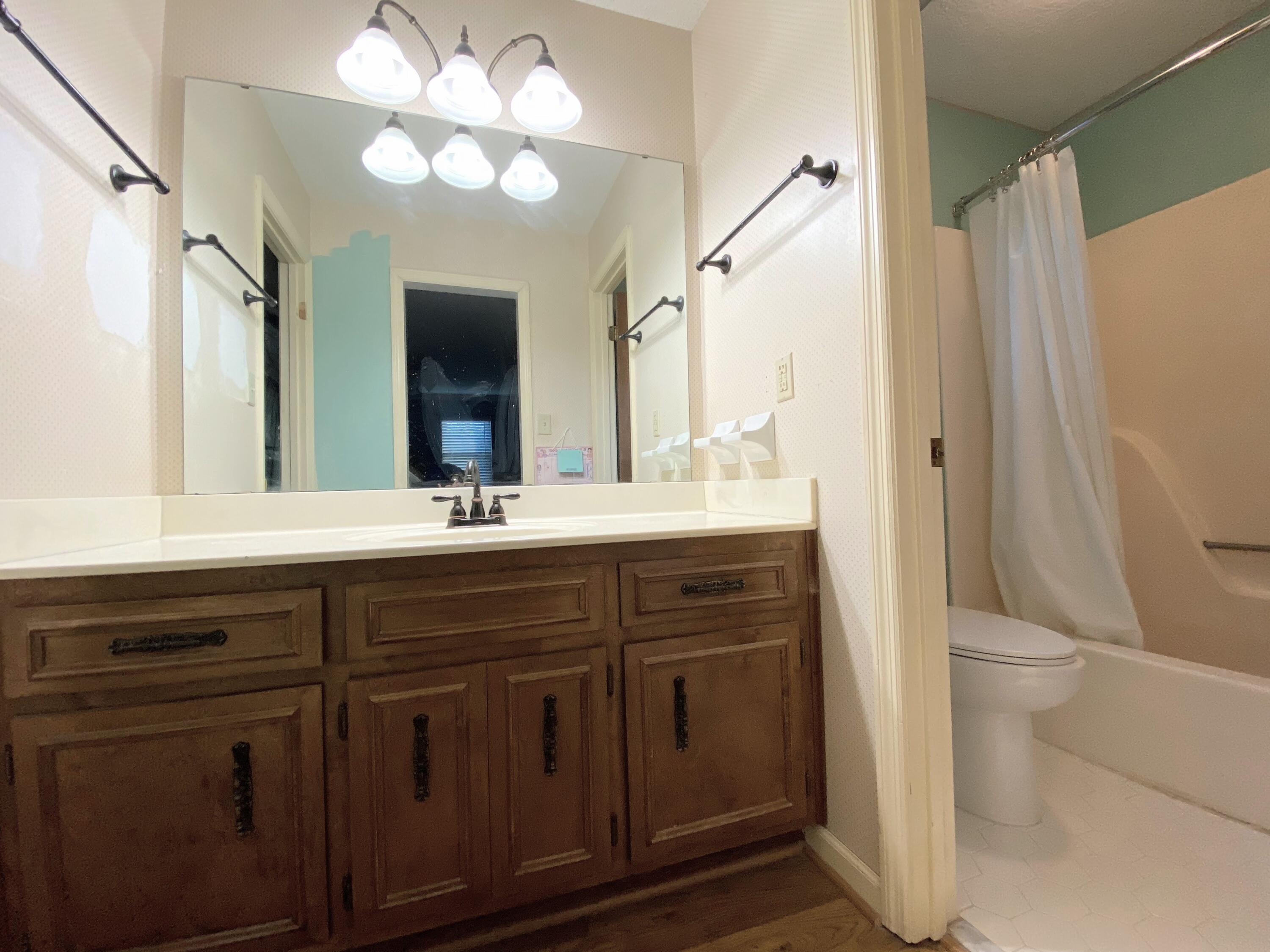 4224 SPRUCE Lane