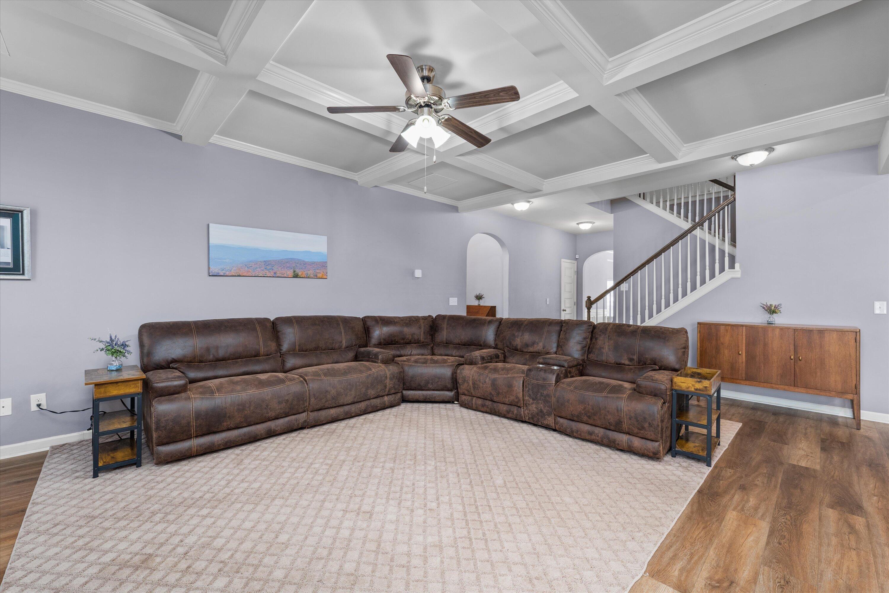5025 VINE LANE Lane
