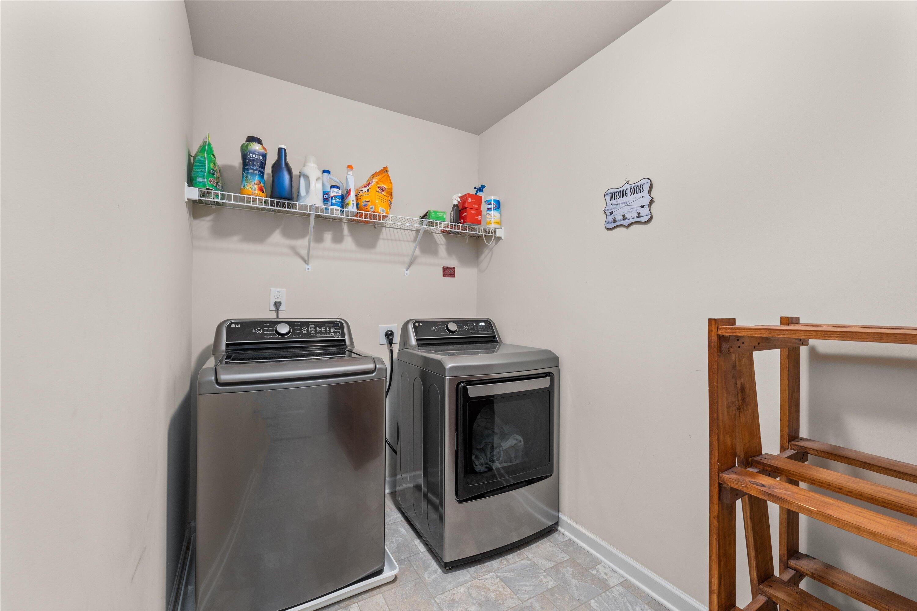 5025 VINE LANE Lane