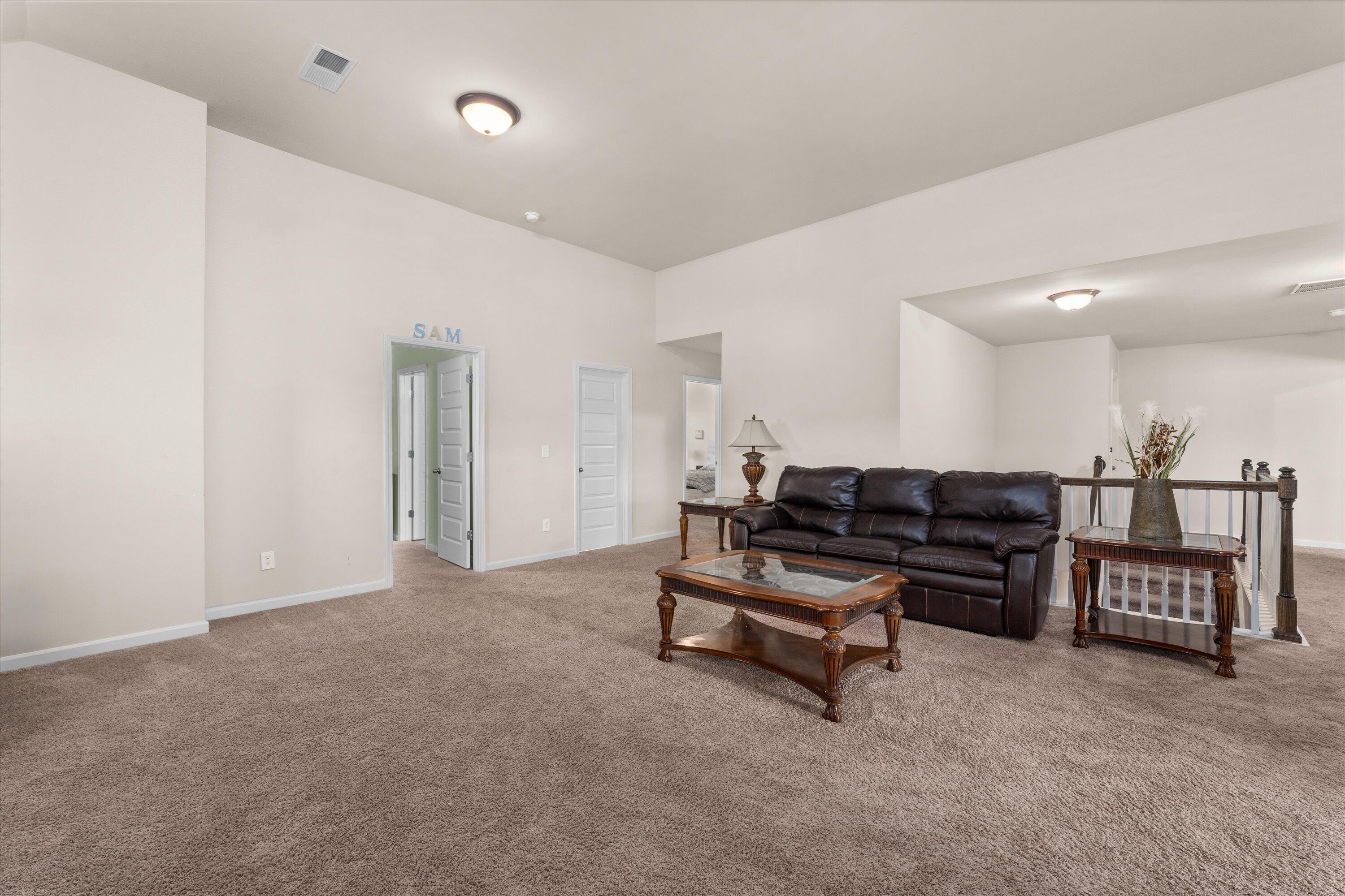 5025 VINE LANE Lane