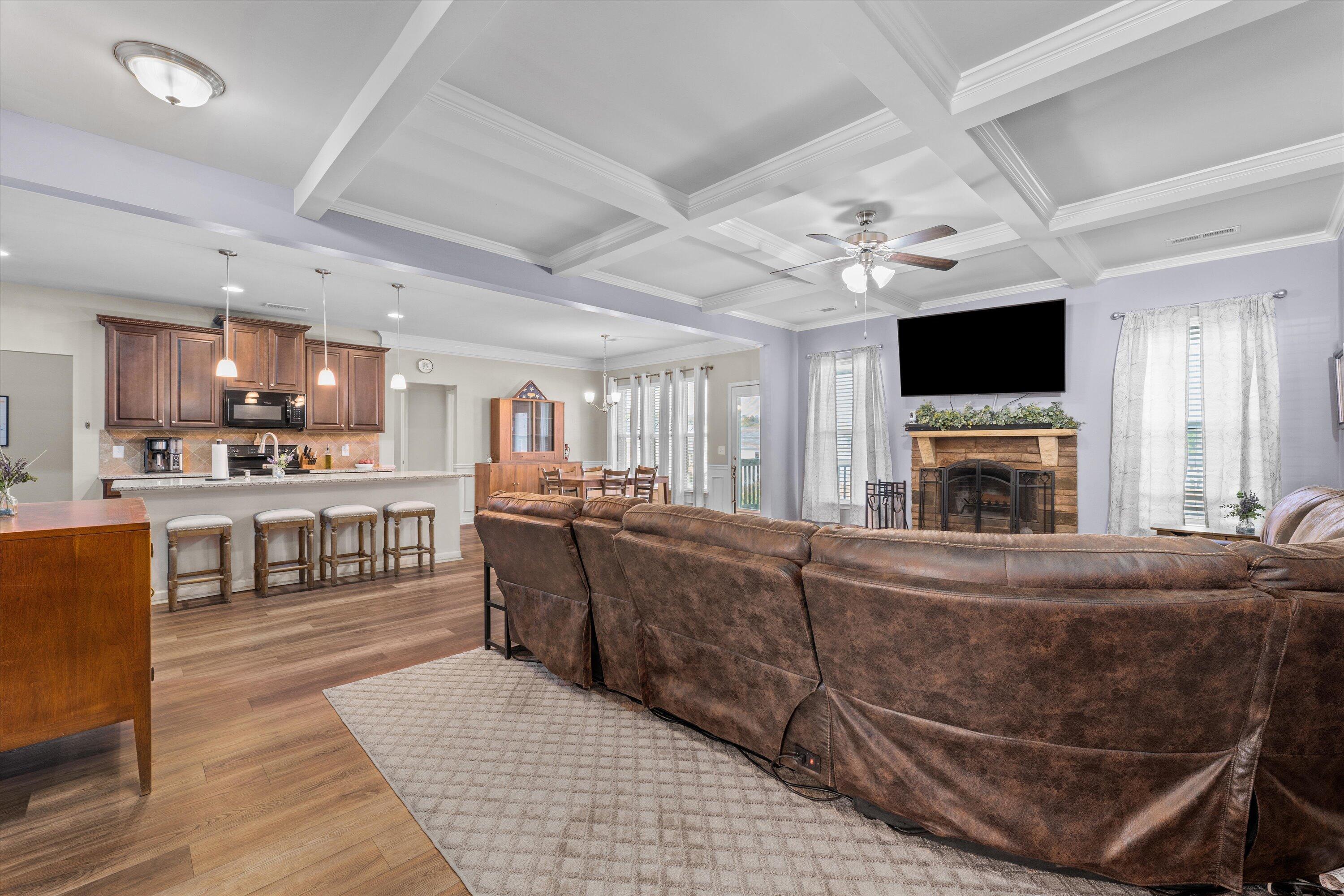 5025 VINE LANE Lane