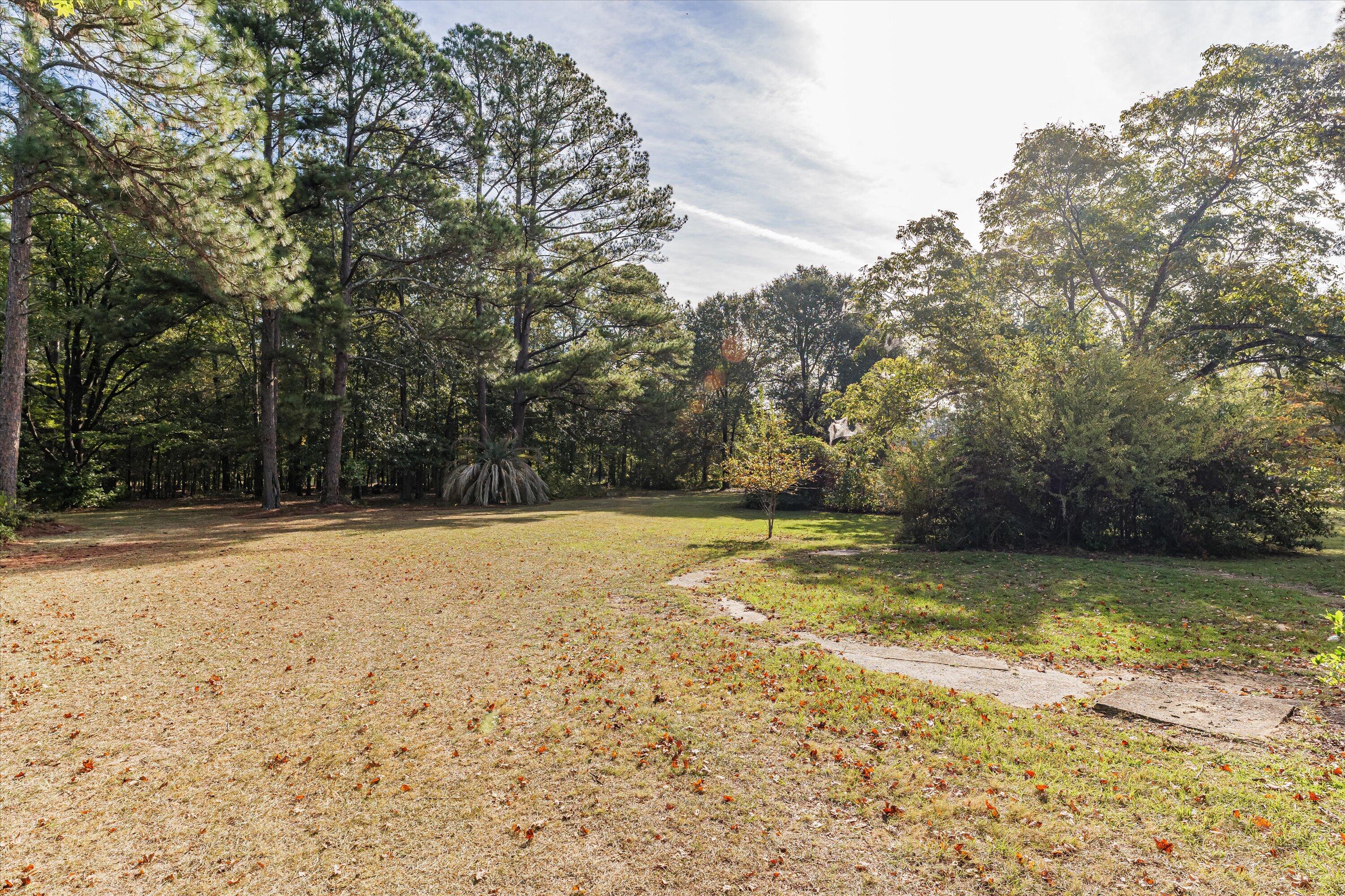 571 LAMKIN ROAD Road